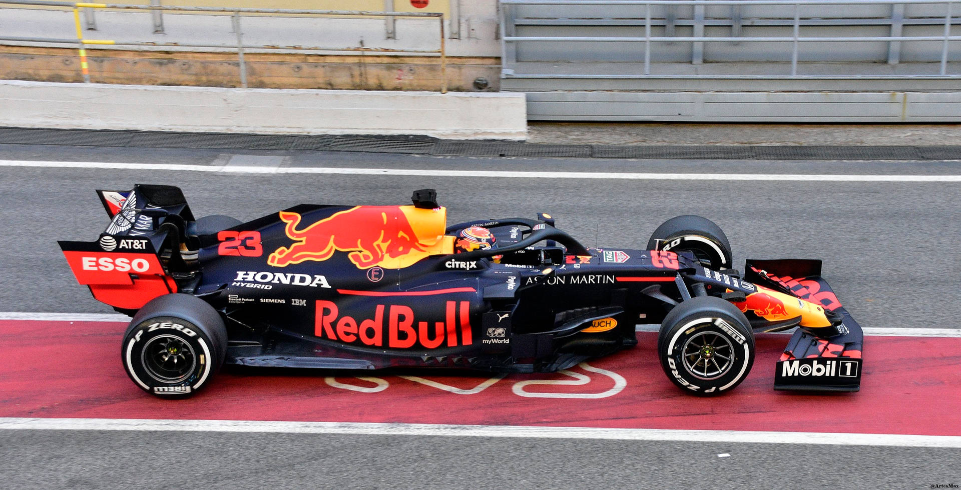 Red Bull Racing Catalunya Red Wallpaper
