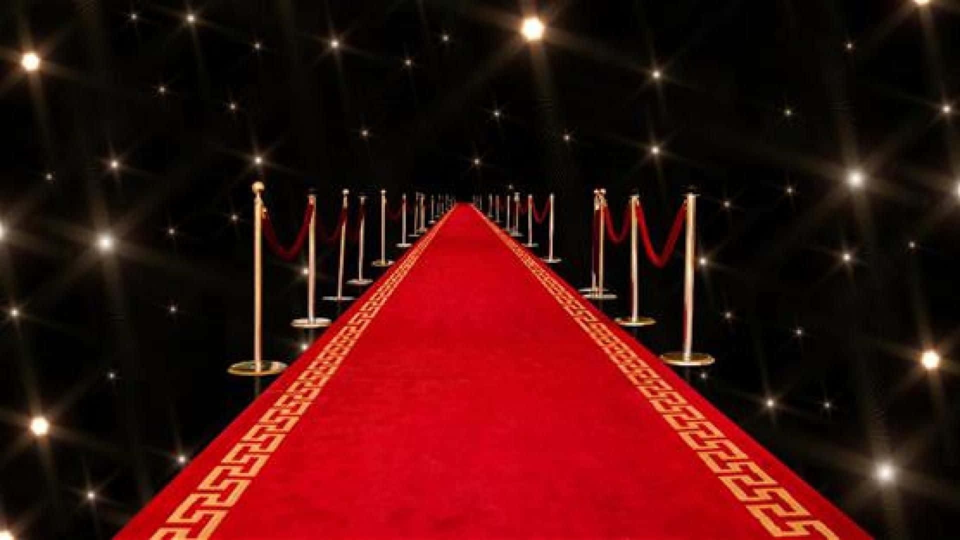 Look glamorous as you gracefully make your way down the stunning Red Carpet. Wallpaper