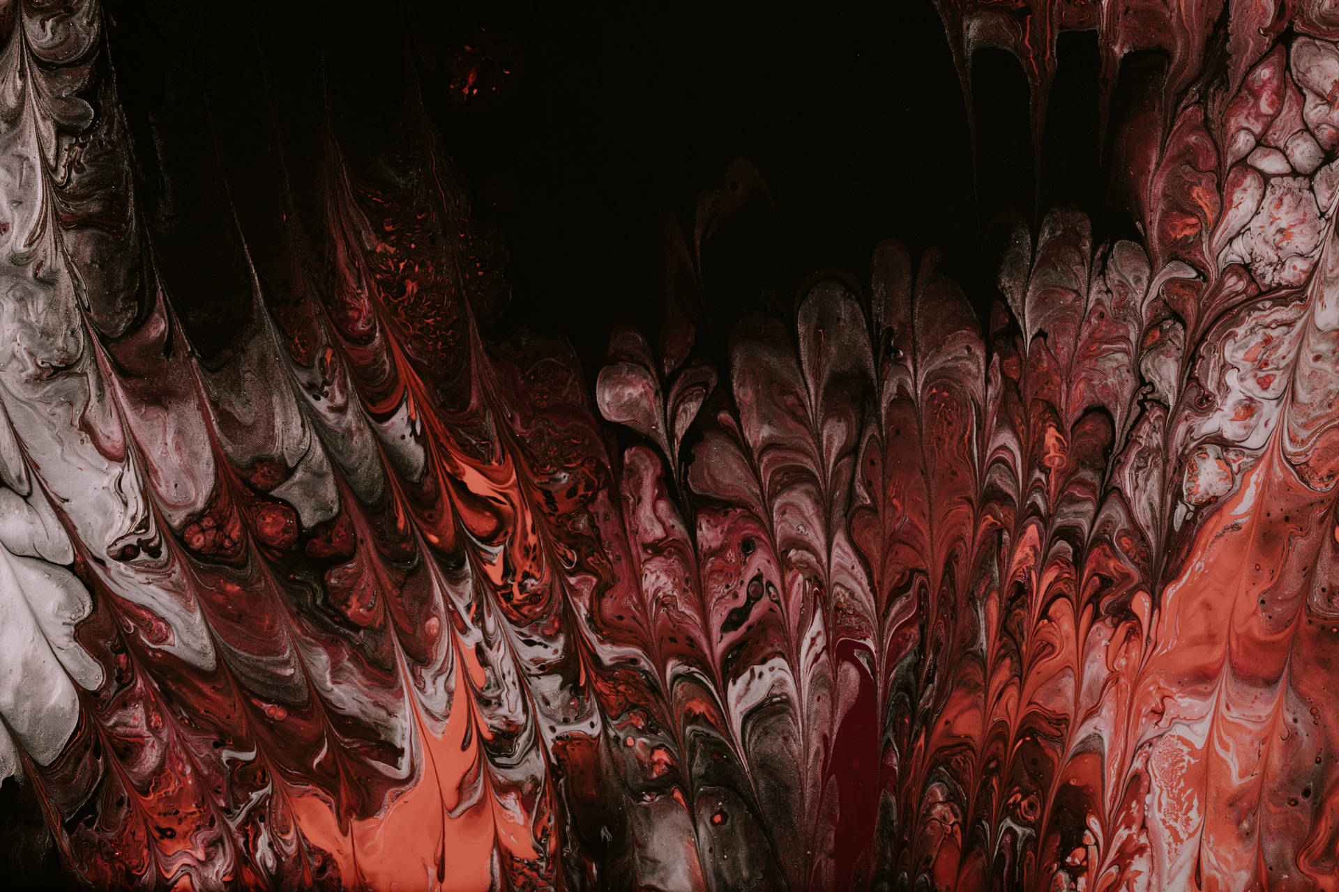 Red Fluid Abstract Art Wallpaper