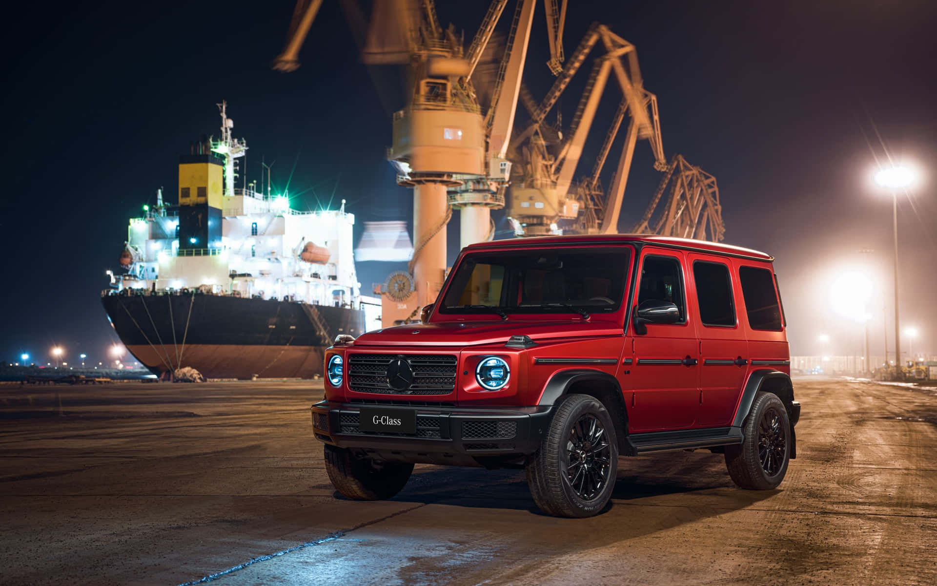 Red G Wagon Port Nighttime Wallpaper