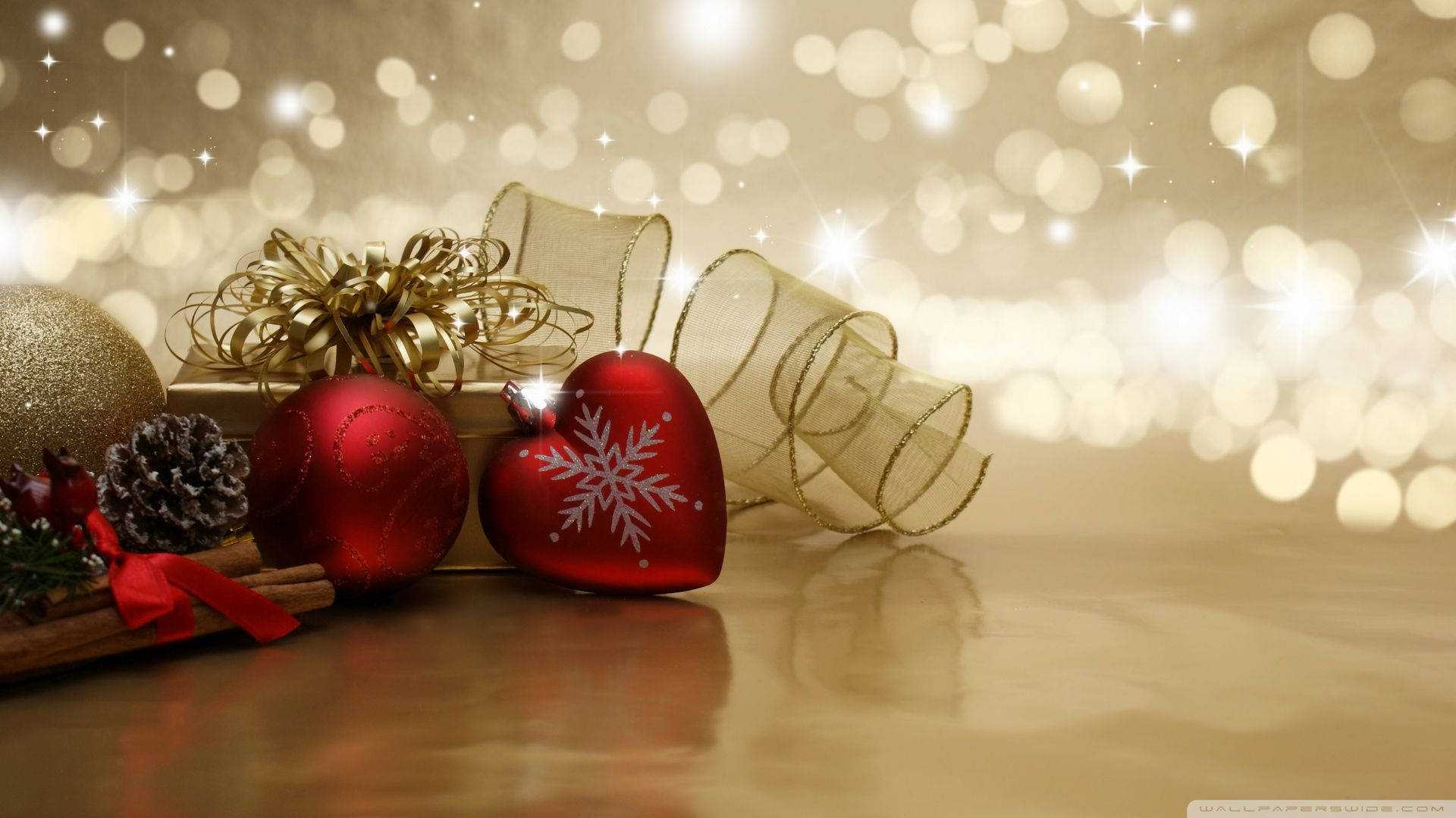 Red Gold Christmas Ornaments Wallpaper