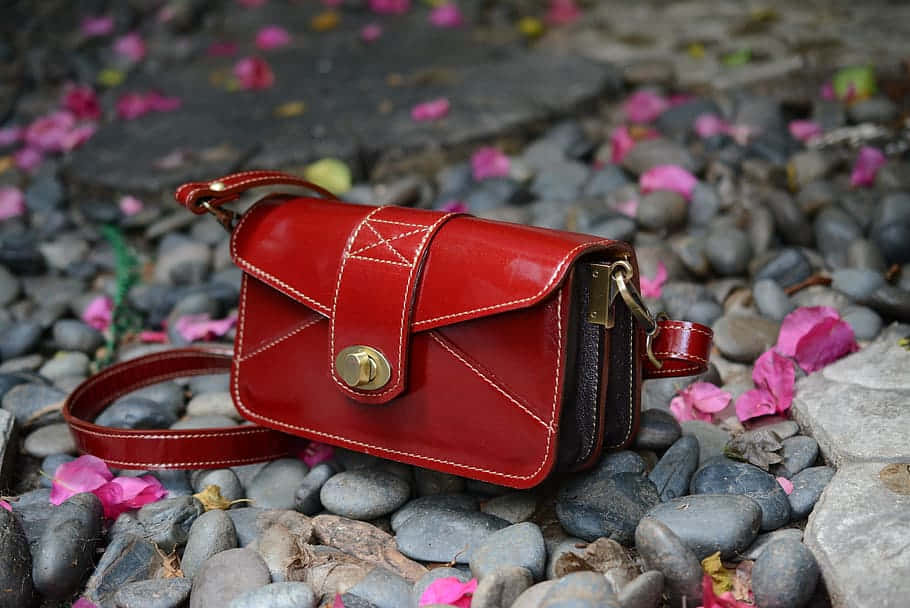 Elegant Red Handbag for a Stylish Look Wallpaper
