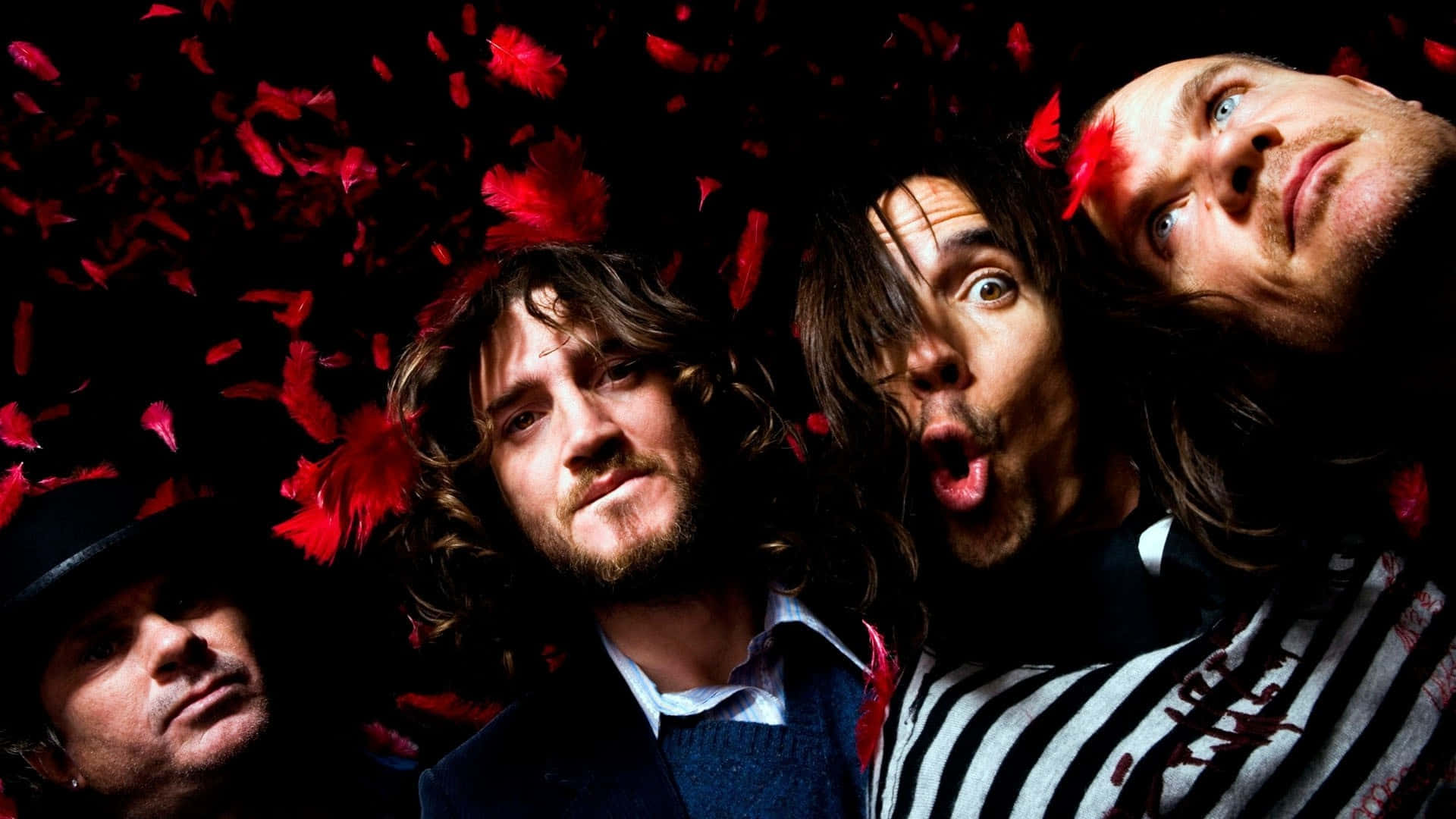 Redhot Chili Peppers Suben Al Escenario. Fondo de pantalla