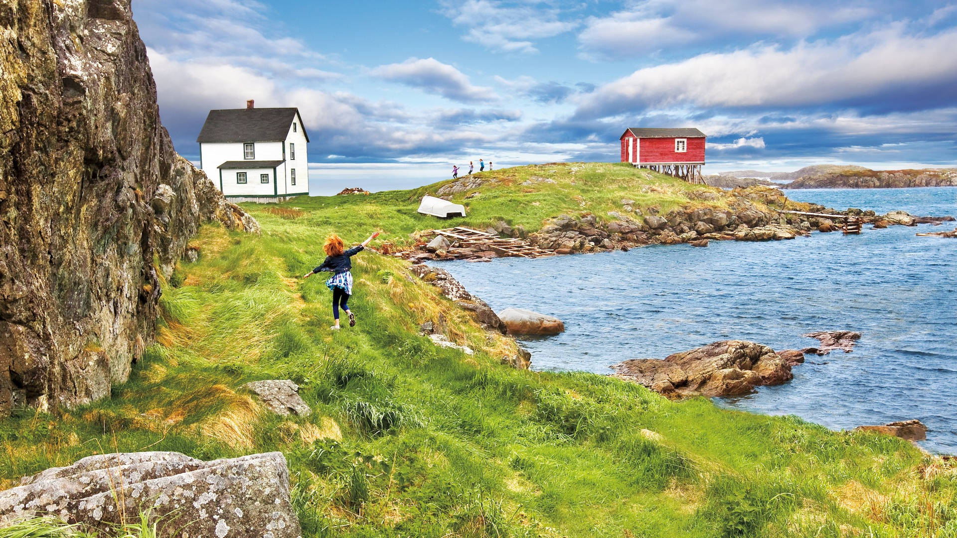Red House At The Tip Of Newfoundland Wallpaper