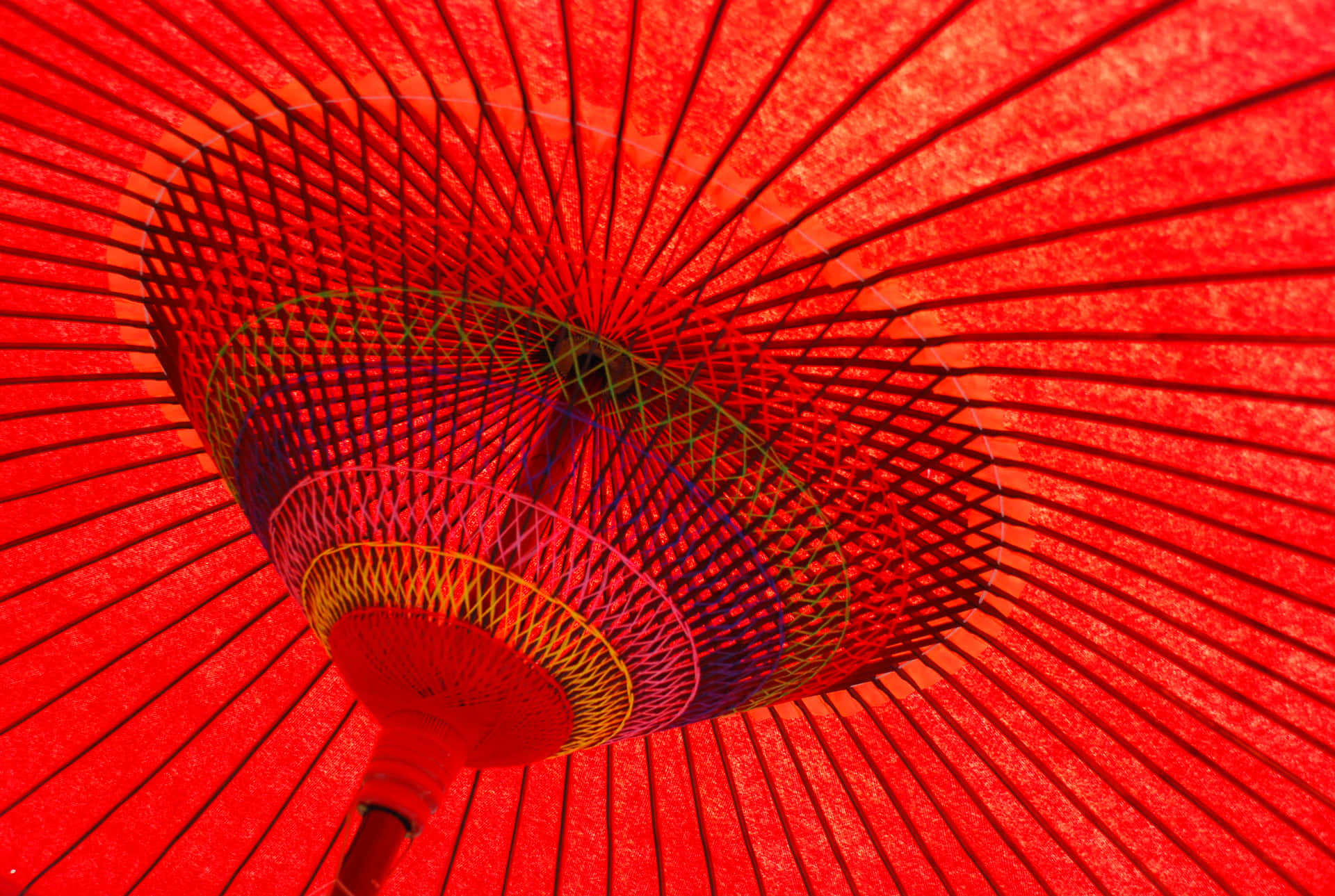Vistanoturna Japonesa Encantadora Com Lanternas Vermelhas Iluminando A Rua. Papel de Parede