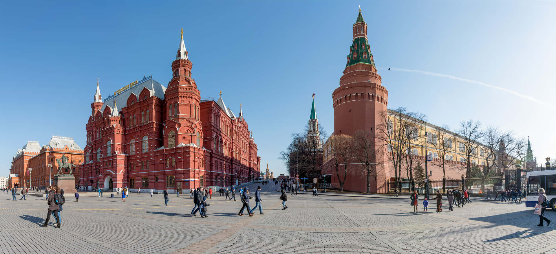 Røde Kreml Plads scener har indviklede detaljer. Wallpaper