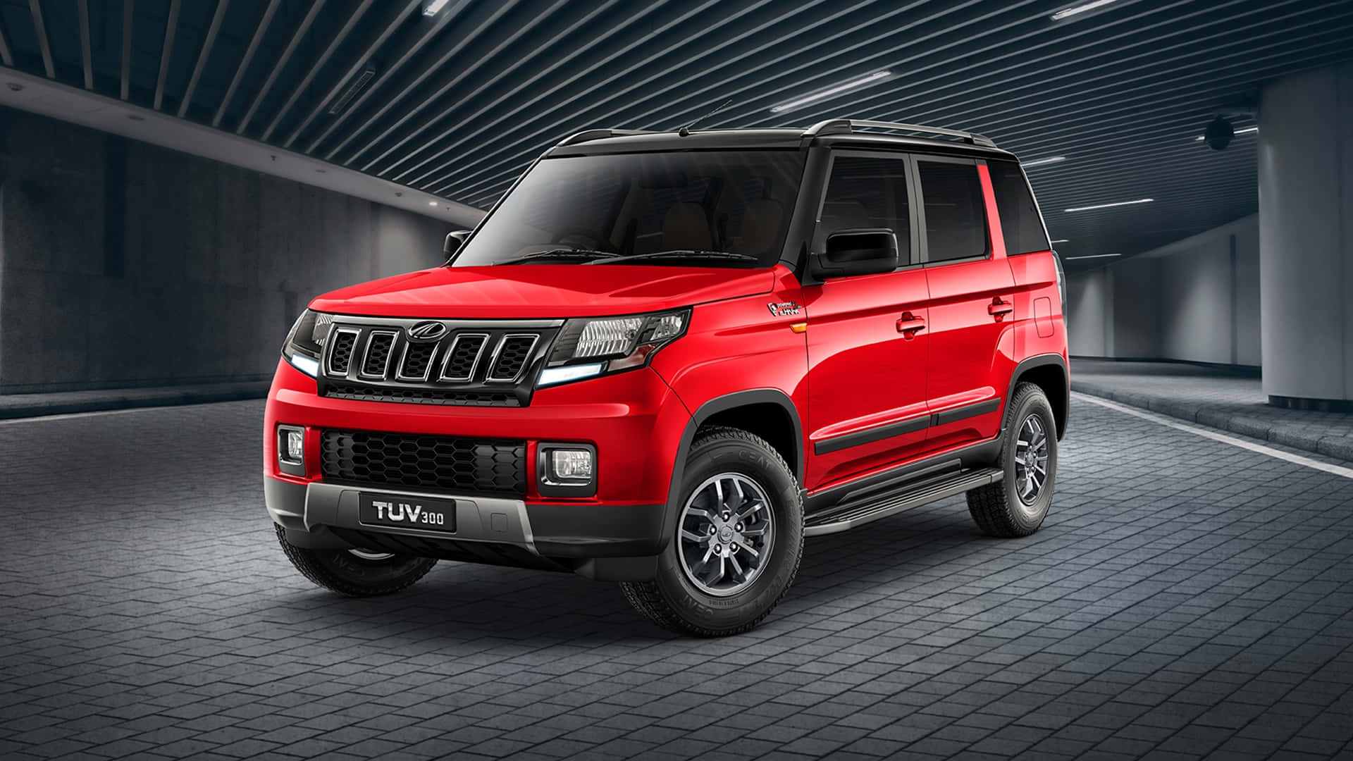 Mahindra Tuv300 Rouge Présenté Fond d'écran