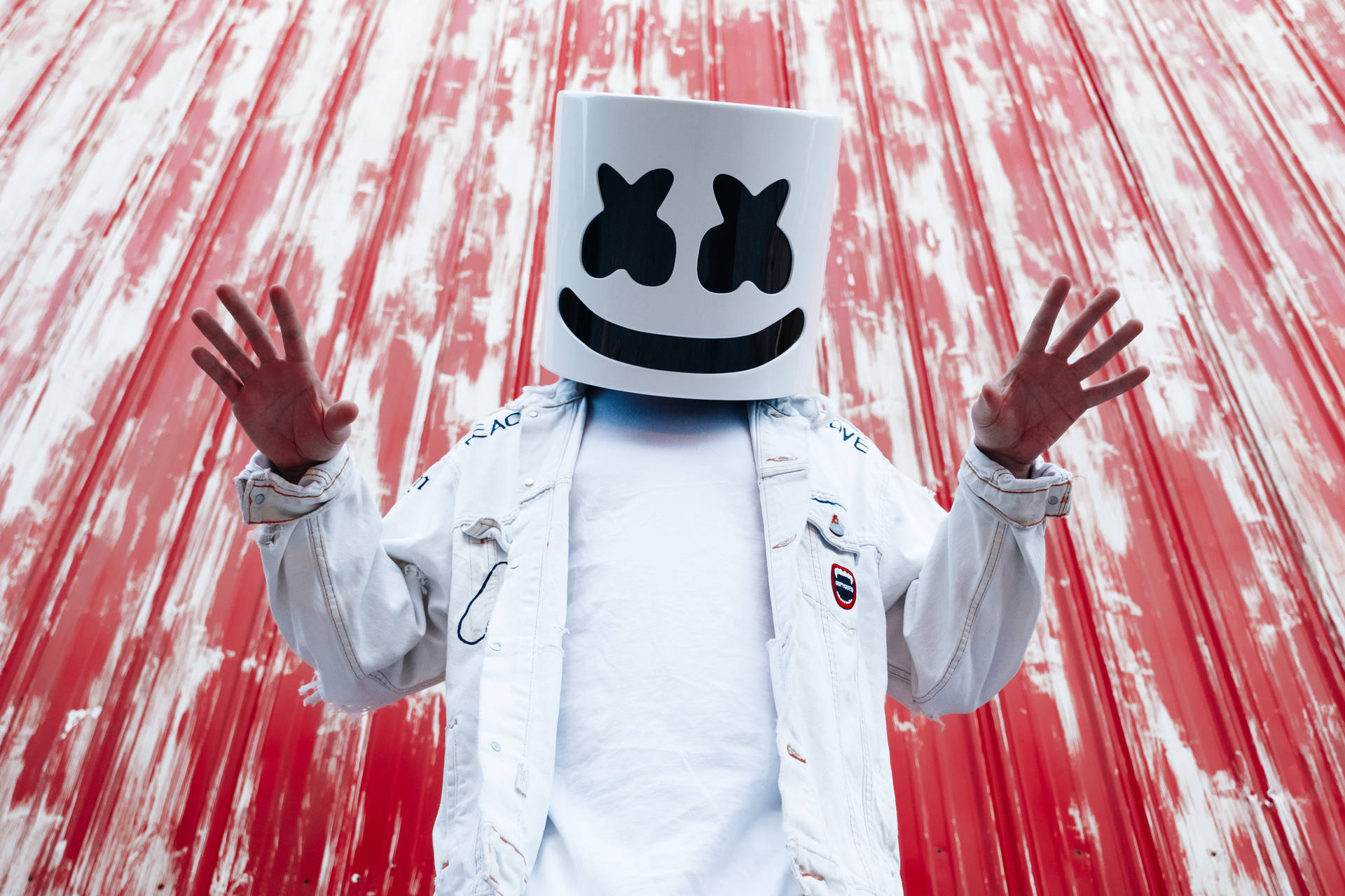 Rödmarshmello 4k (this Is A Direct Translation, But In Swedish We Would Typically Write 