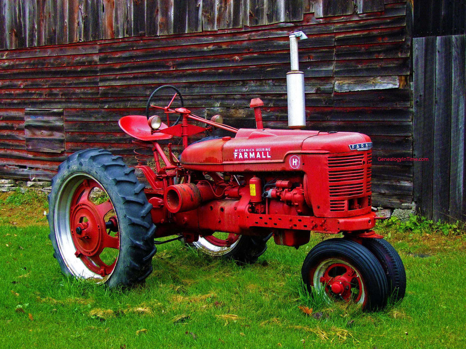 Traktor 2048 X 1536 Wallpaper
