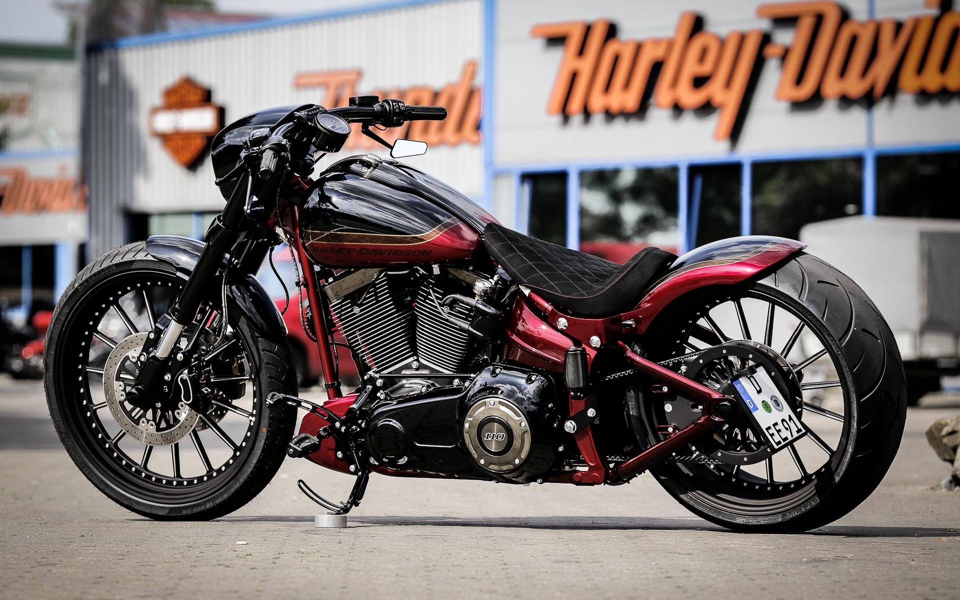 Red Motorbike Harley Davidson Logo Picture