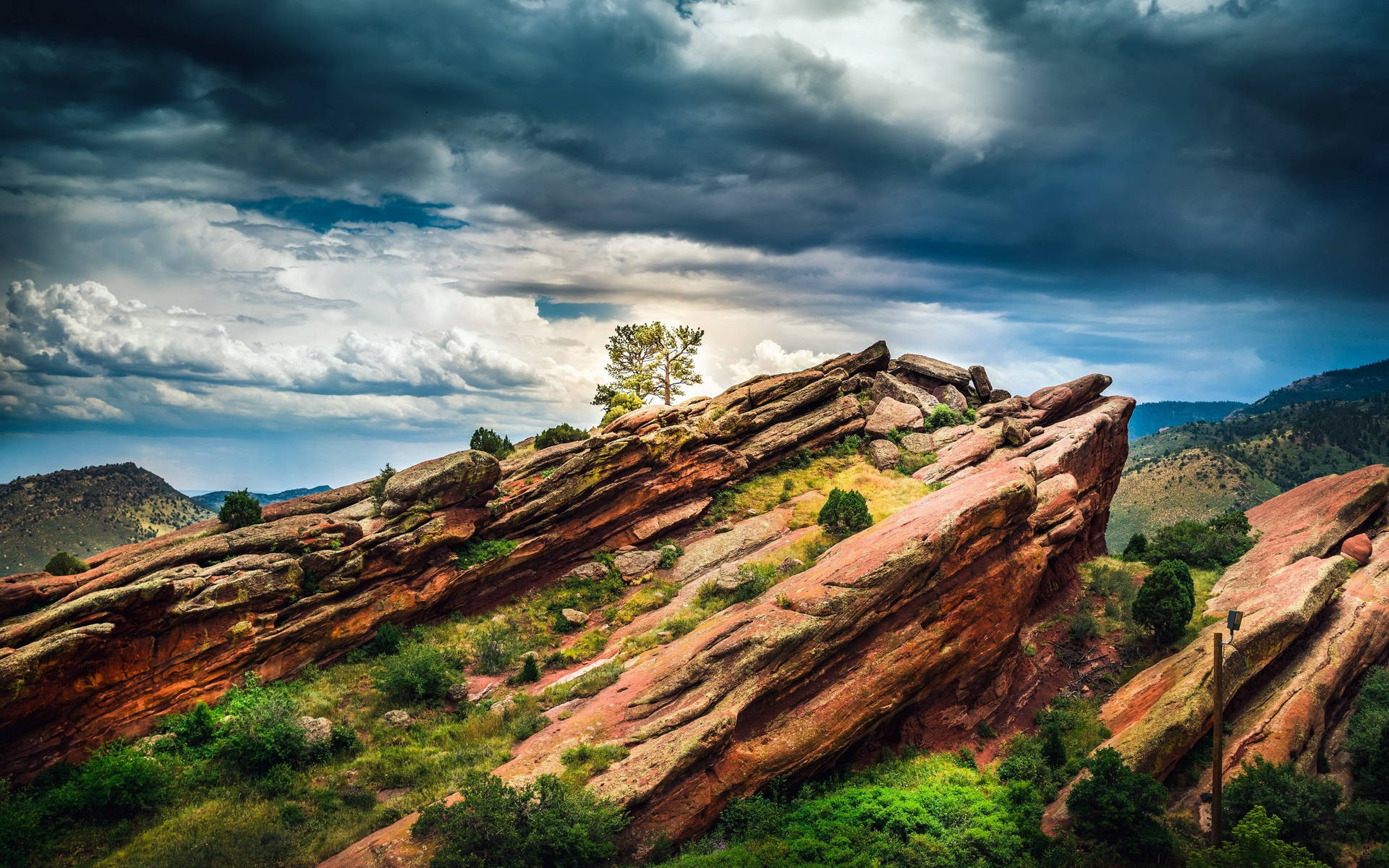 Røde Klippe Park Colorado skaber et dramatisk bjerg landskab miljø. Wallpaper