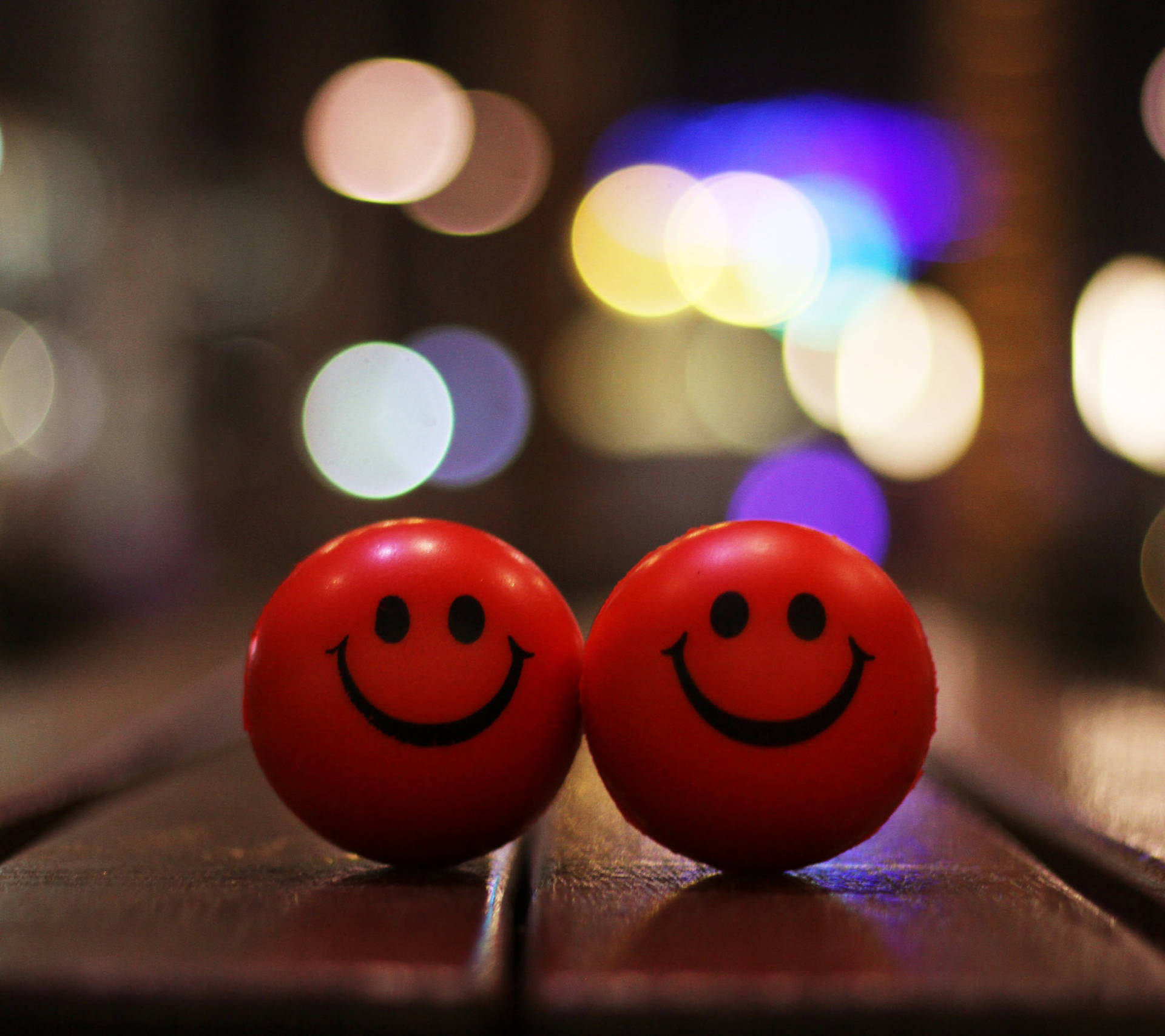 Red Stress Balls Smile Wallpaper