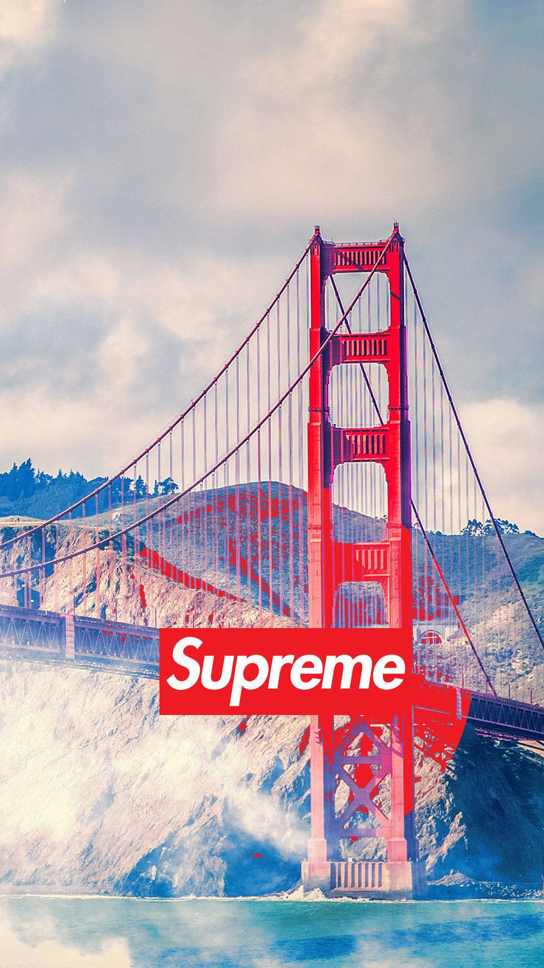 Rödsupreme Golden Gate-bron. Wallpaper