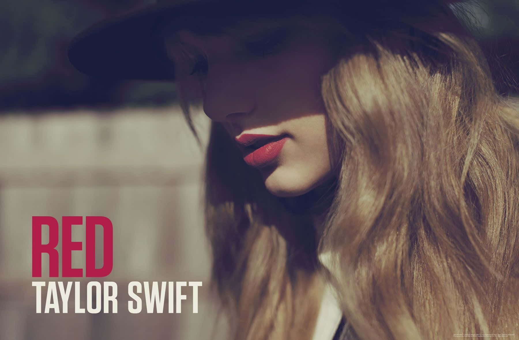 Nydetaylor Swifts Genindspillede Album, Red. Wallpaper