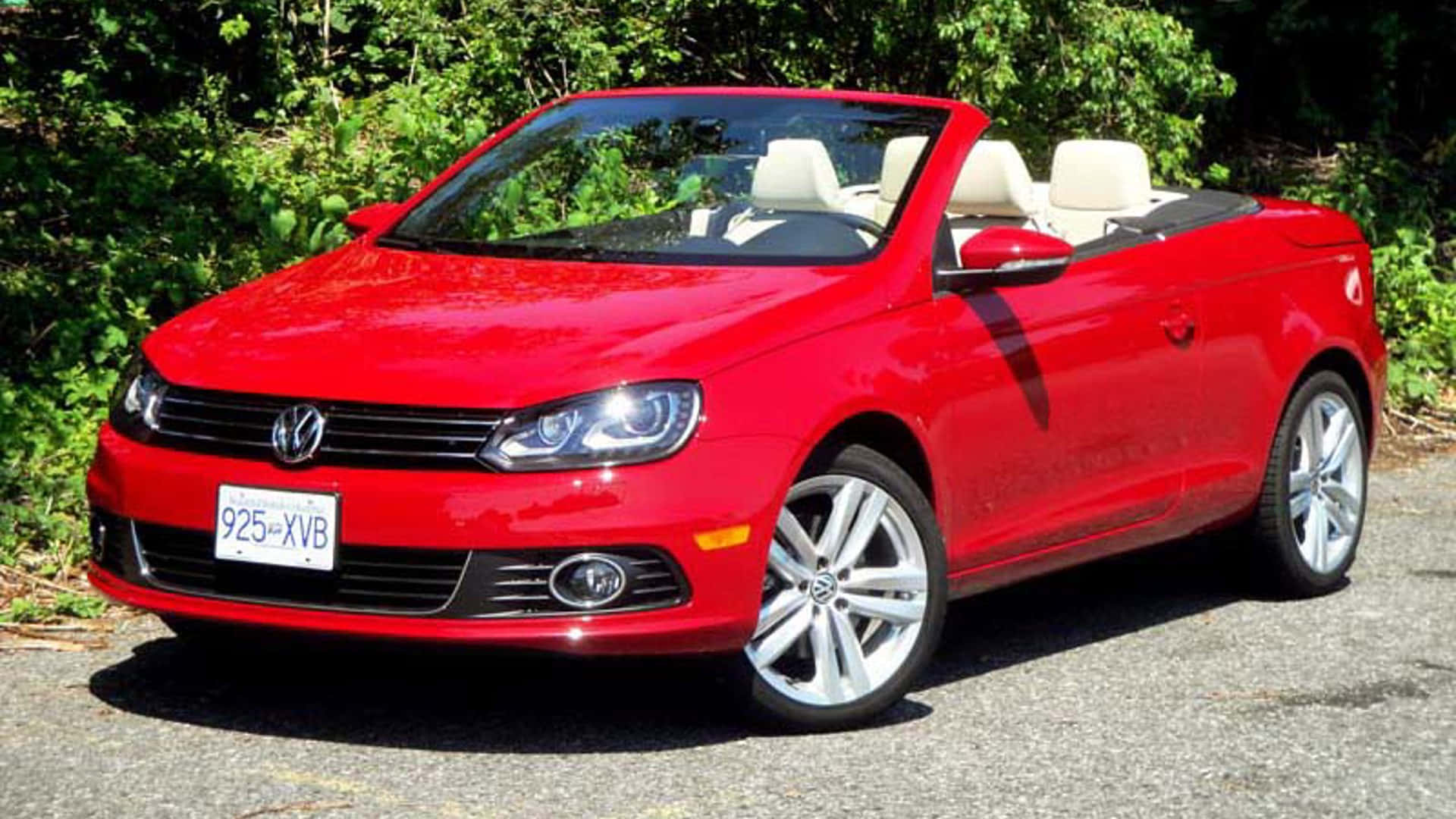 Volkswagen Eos Convertible Merah Wallpaper