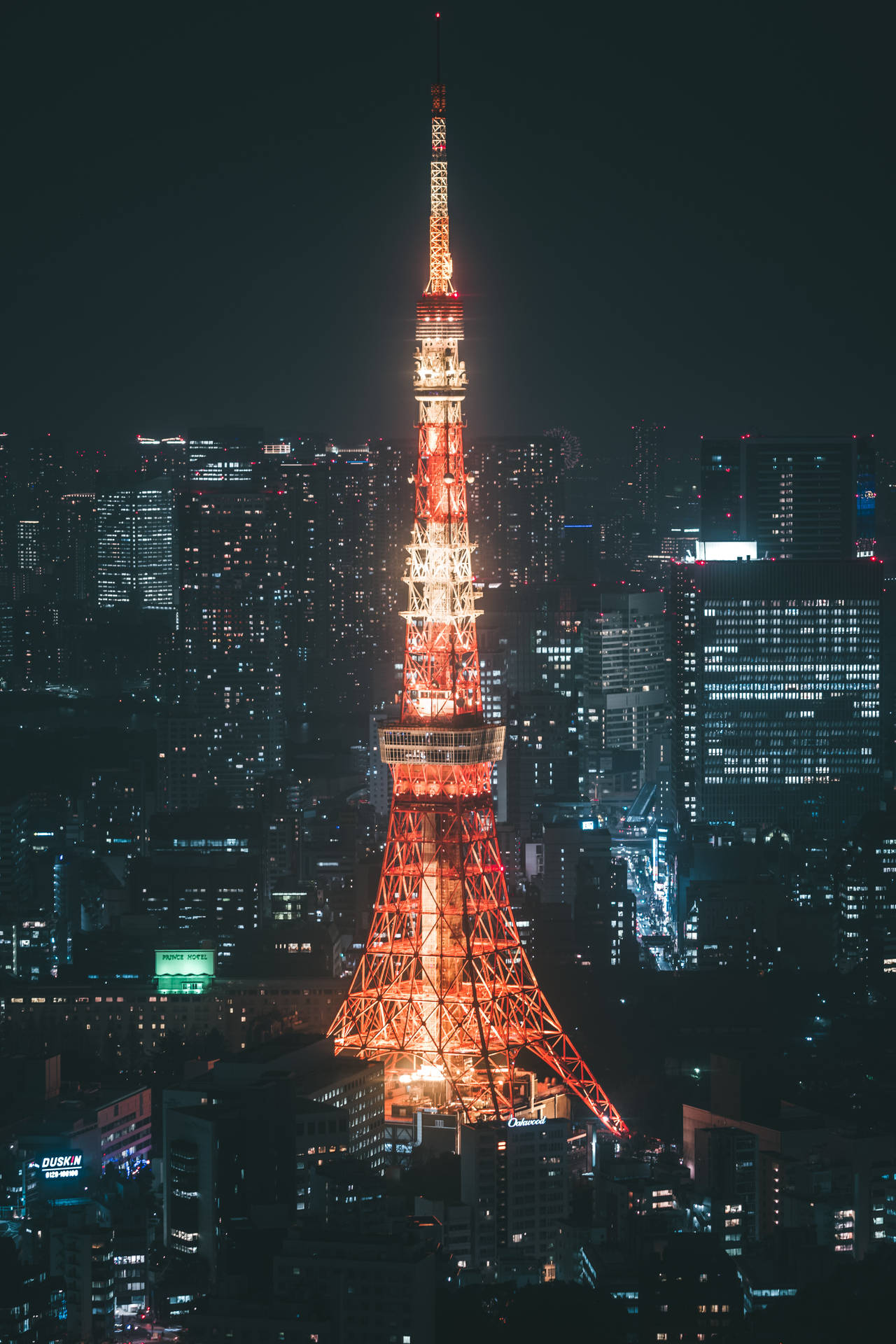 Red White Lights Of Tokyo Tower Wallpaper