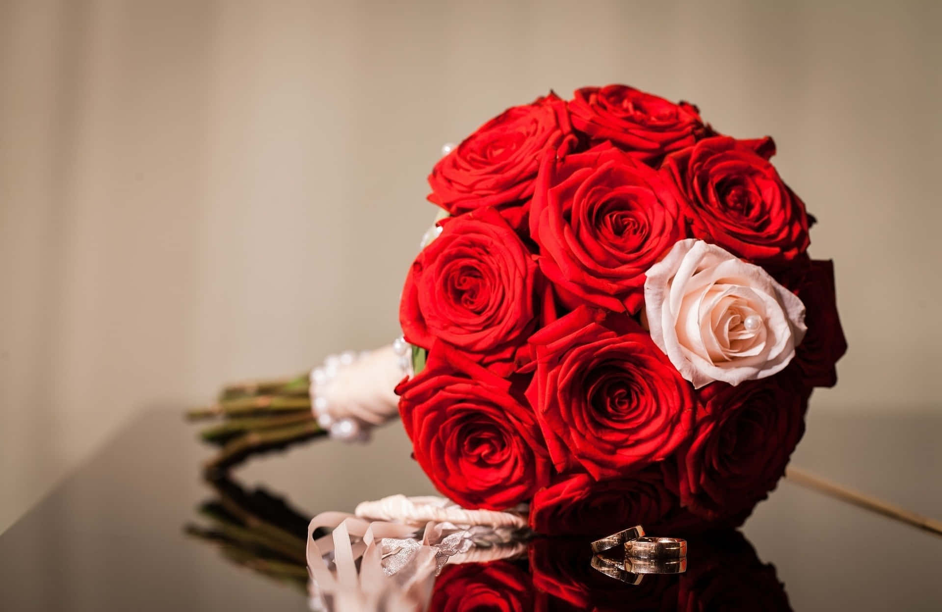 Red With One Pink Rose Bouquet Wallpaper
