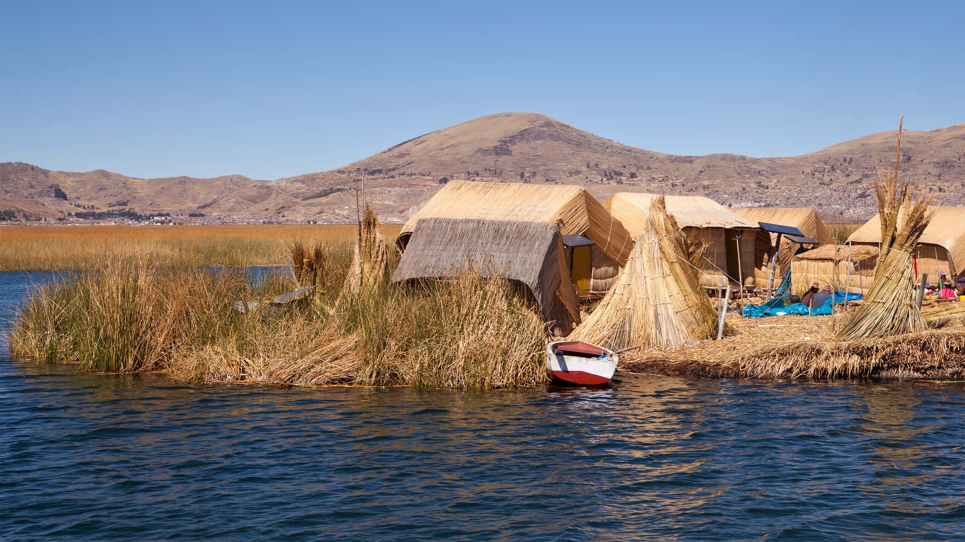 Reed Floating Island Lake Titicaca Wallpaper