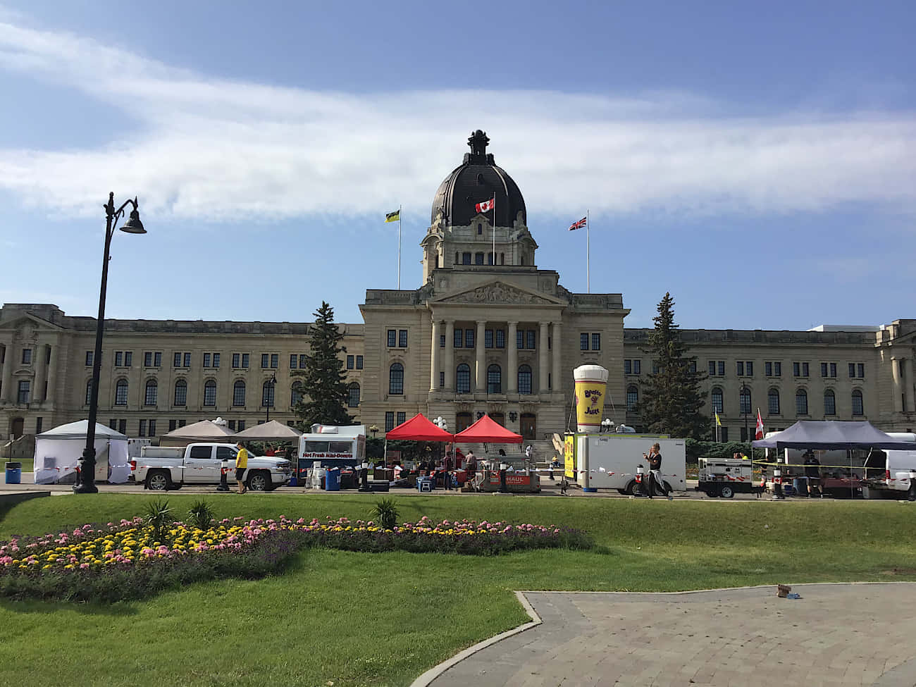 Regina Saskatchewan Legislative Building Outdoor Event Wallpaper