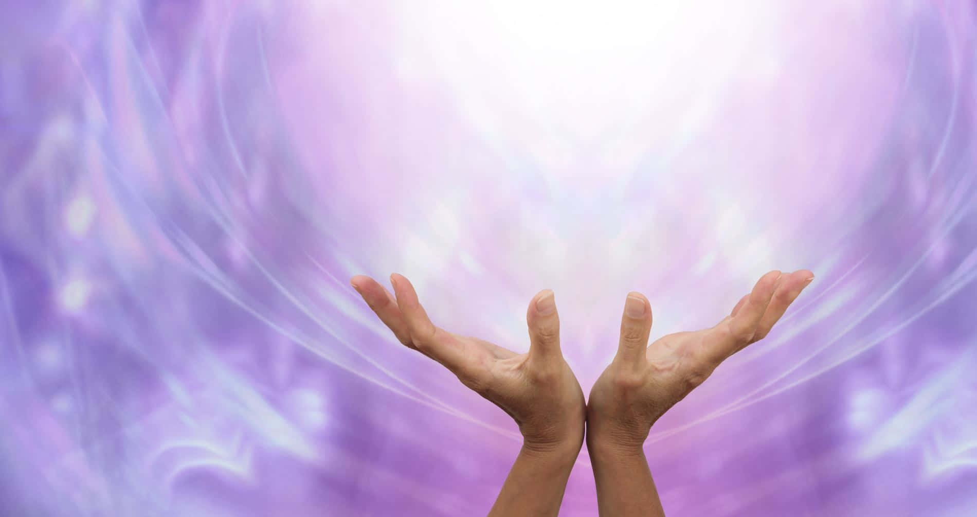 "Reiki Practitioner Channeling Energy through hands" Wallpaper