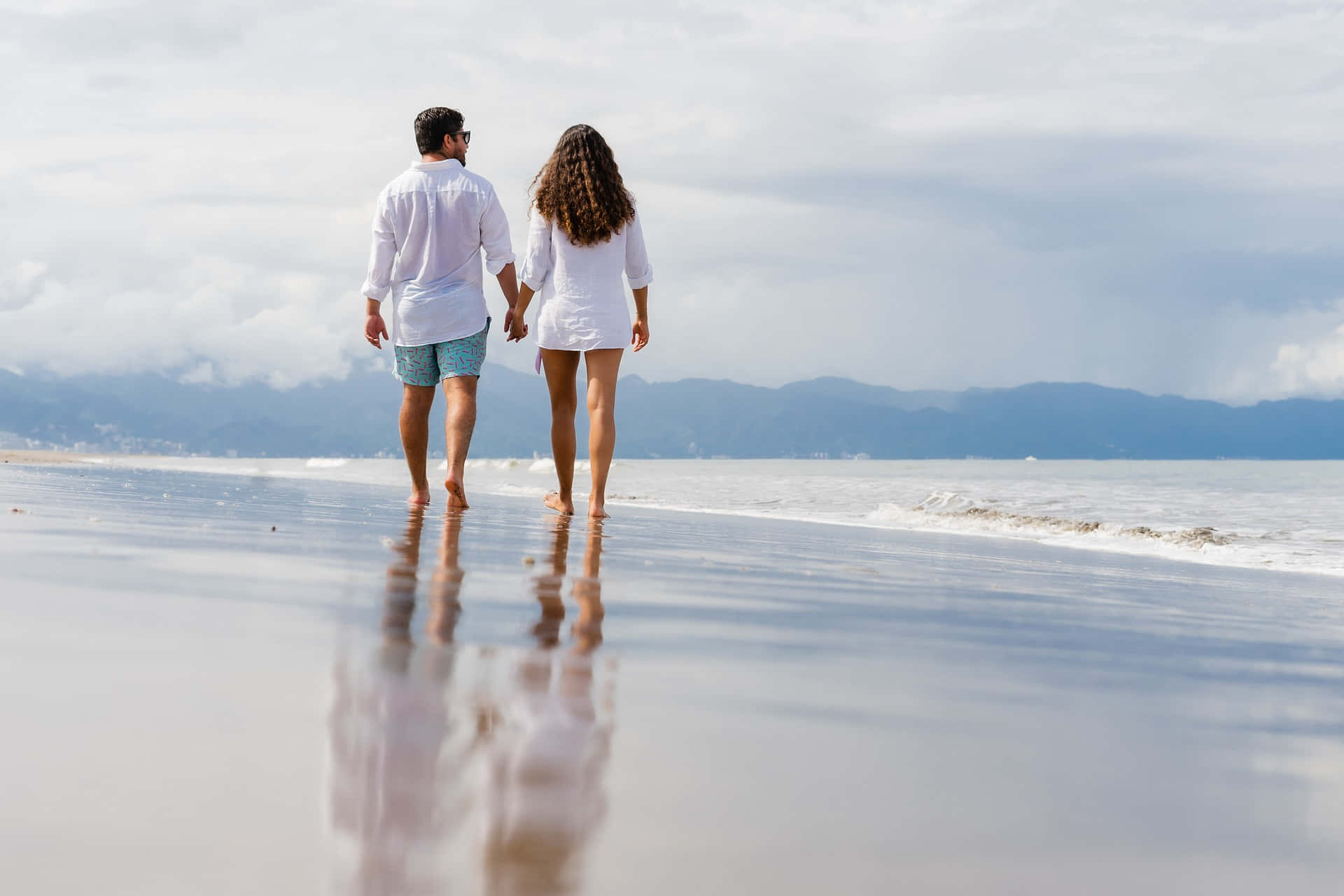 Couple Walking On Beach Relationship Picture