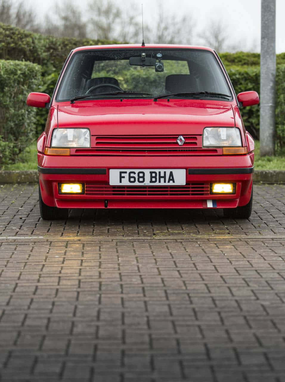Classic Renault 5 Turbo in Ultimate Performance Wallpaper