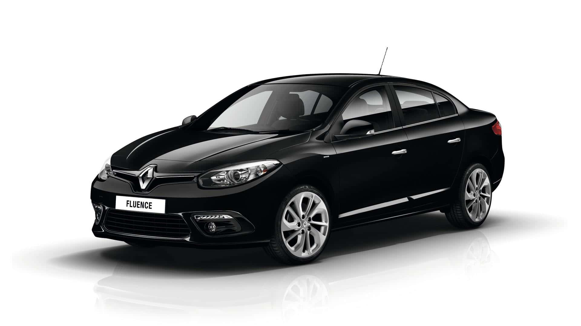 Sleek and Stylish Renault Fluence in Action Wallpaper