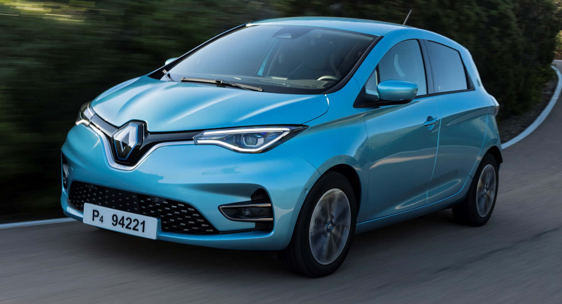 Renault Zoe: Sleek, Sustainable, And Sophisticated Wallpaper