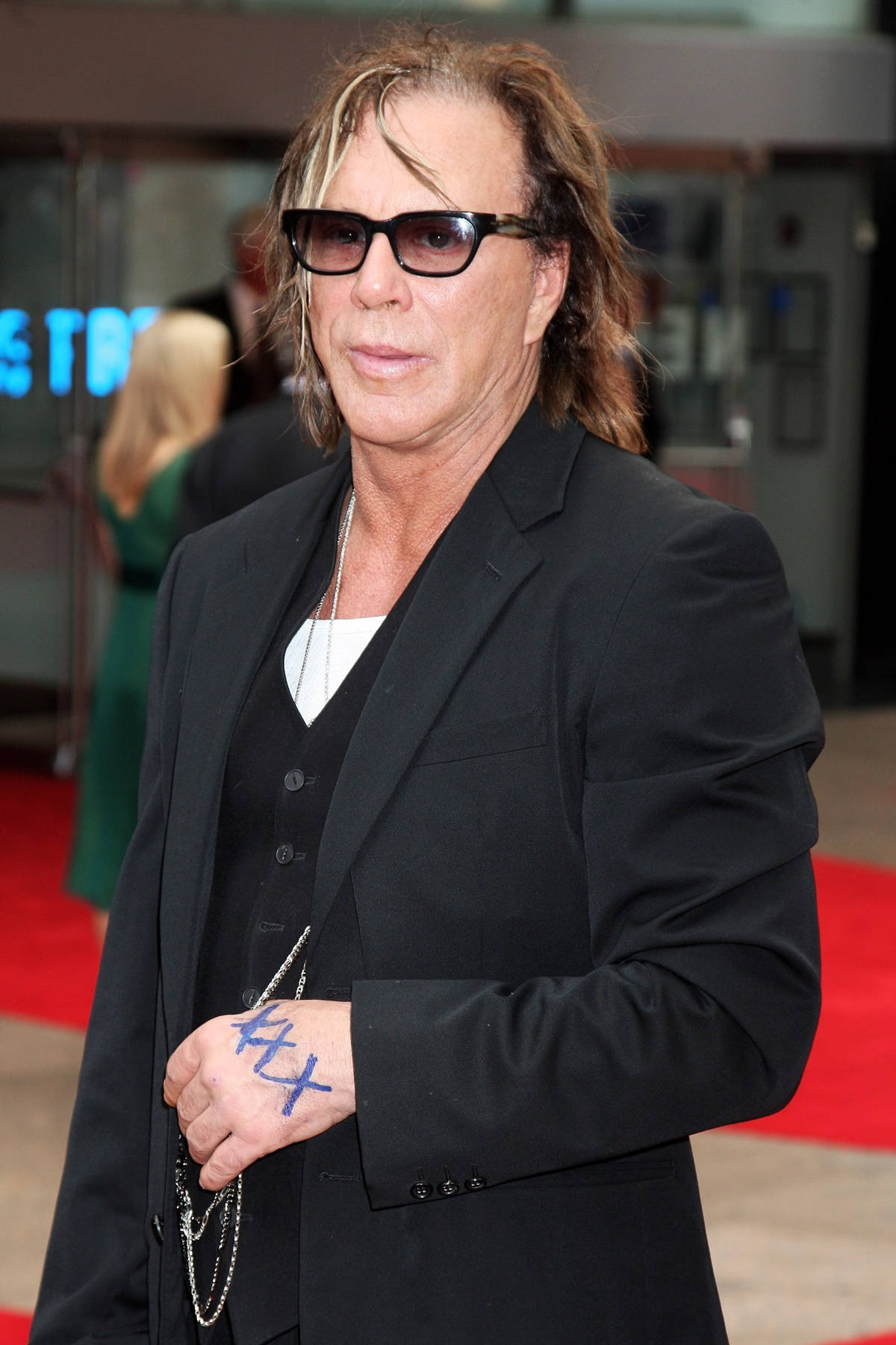 Retired Boxer Mickey Rourke At Inglourious Basterds London Wallpaper