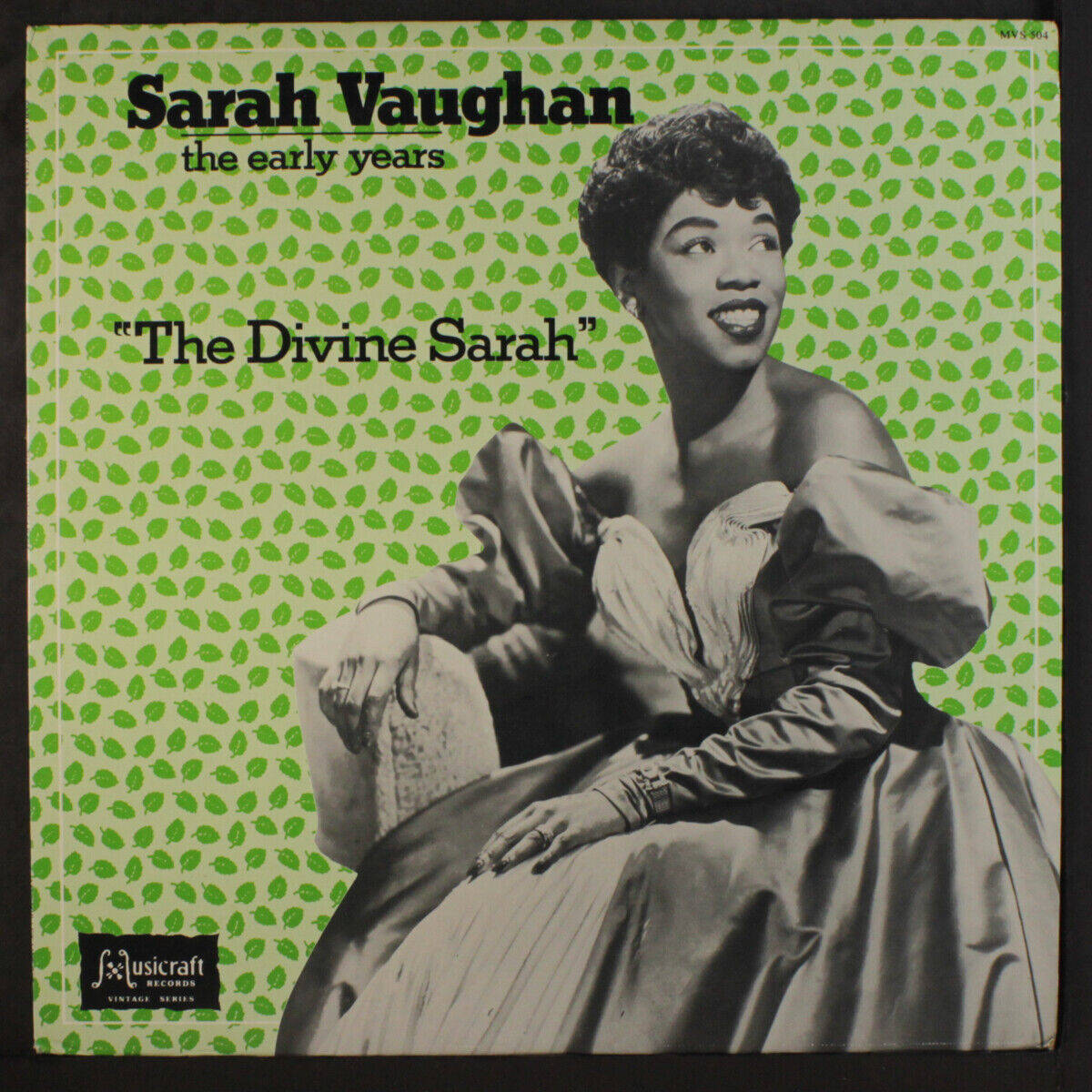 Retroklänningpopkonst Sarah Vaughan Wallpaper