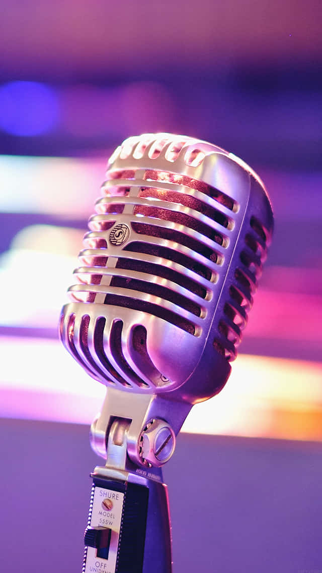 Retro Microphone In Purple Wallpaper