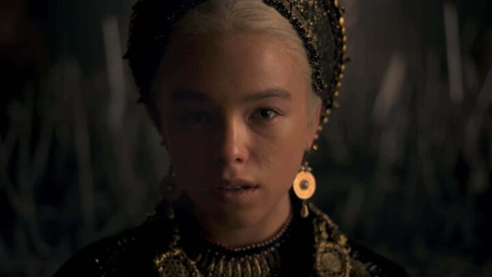 Rhaenyra Targaryen Close-Up With Earrings Wallpaper