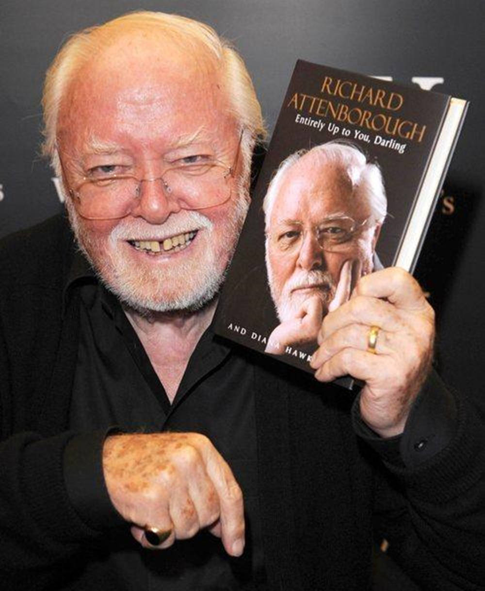 Richard Attenborough Holding Book Wallpaper