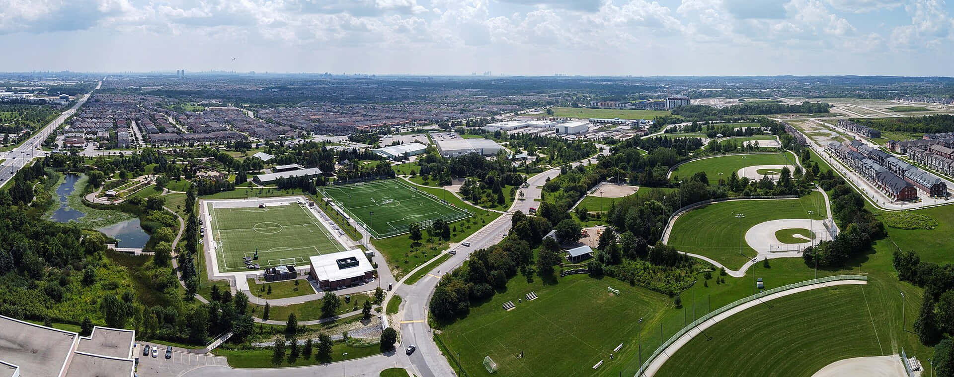 Luchtfoto Van Park In Richmond Hill Achtergrond