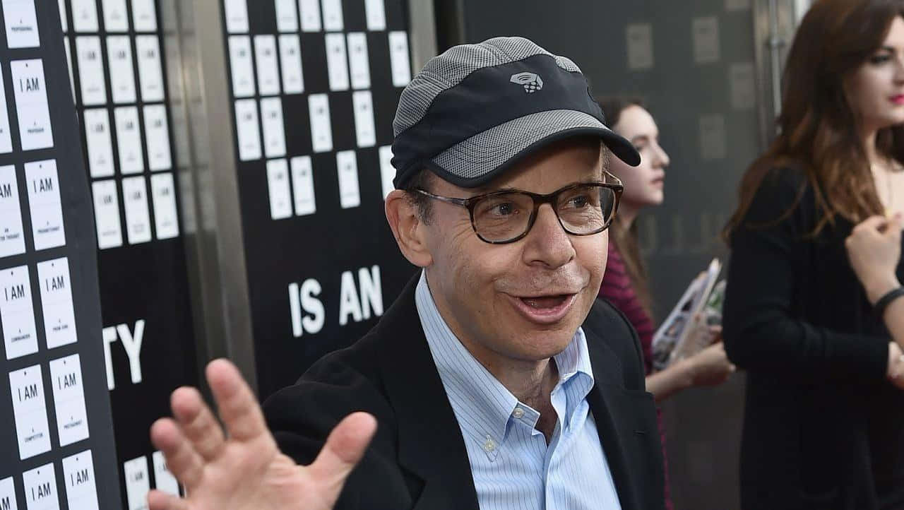 Actor Rick Moranis in his iconic Ghostbusters role Wallpaper
