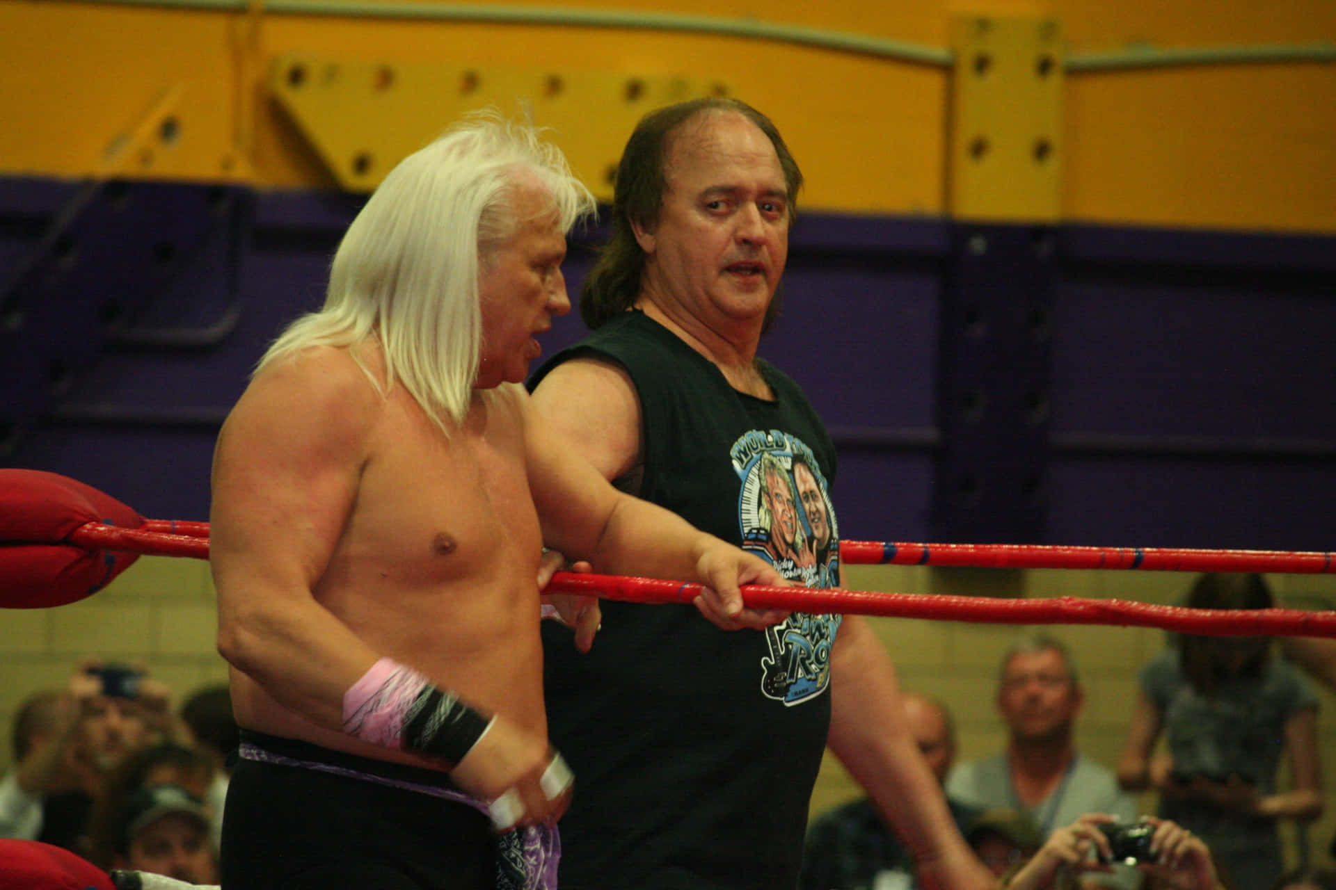 Ricky Morton - The Iconic Figure from the Rock 'n' Roll Express Band Wallpaper
