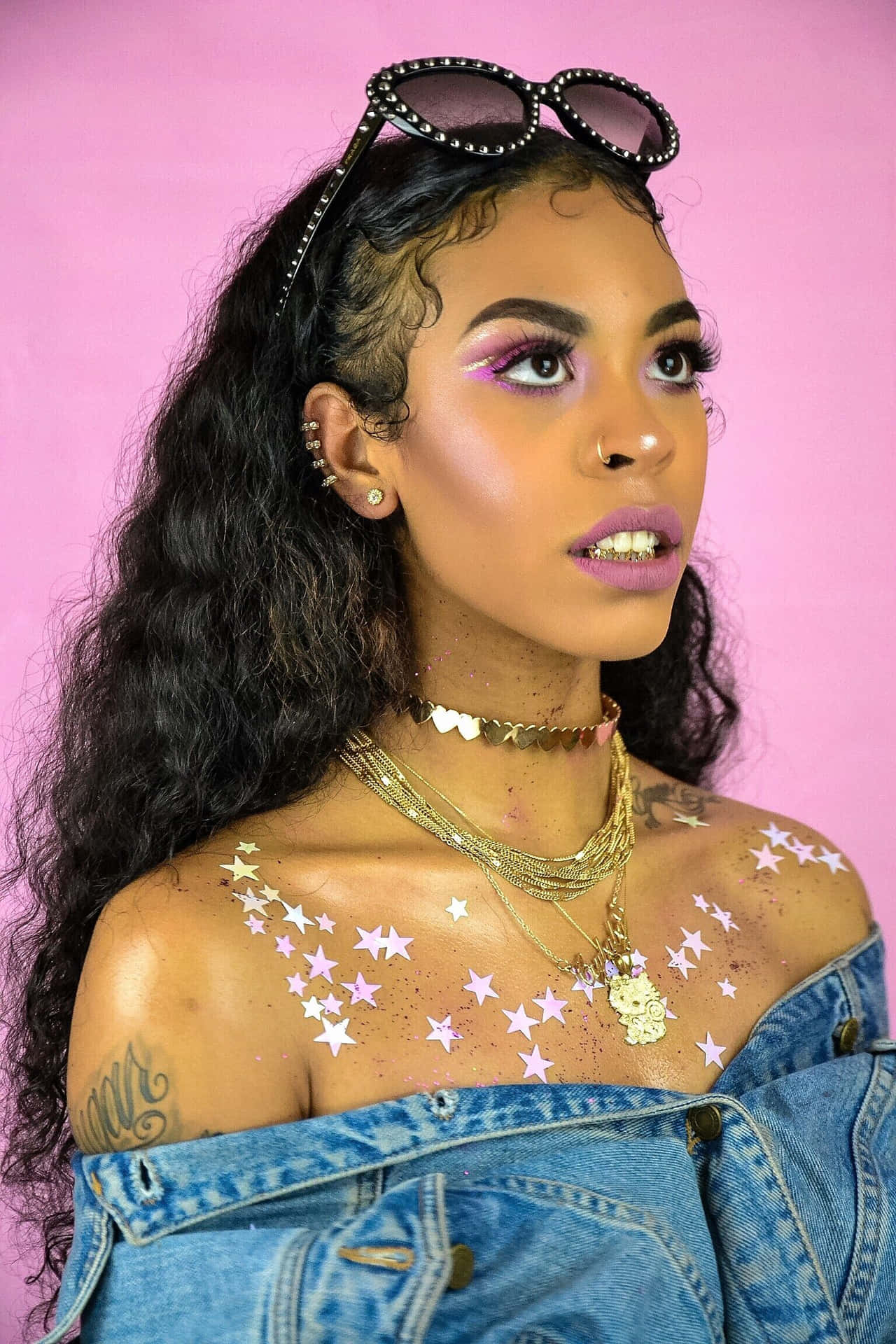 Rico Nasty performing live, giving her fans energizing vibes Wallpaper
