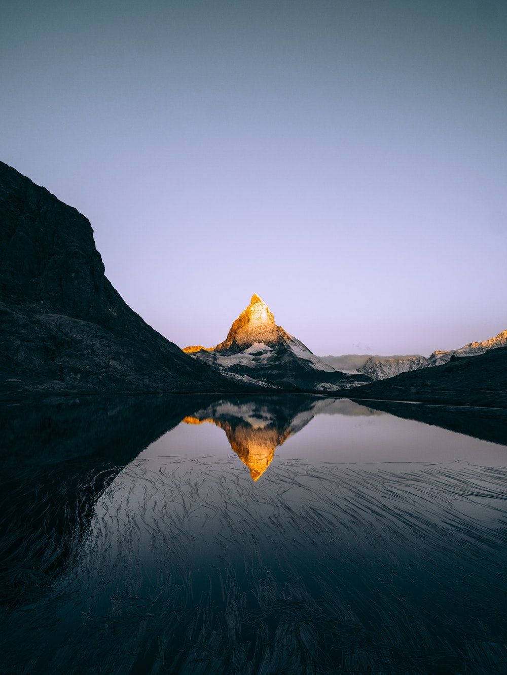Riffelseeund Matterhorn Ipad Mini Wallpaper