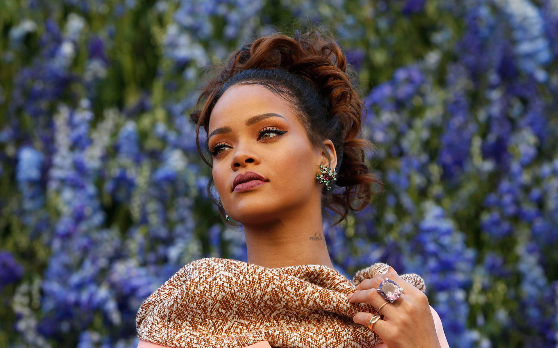 Rihanna Hd Blue Flowers Wallpaper