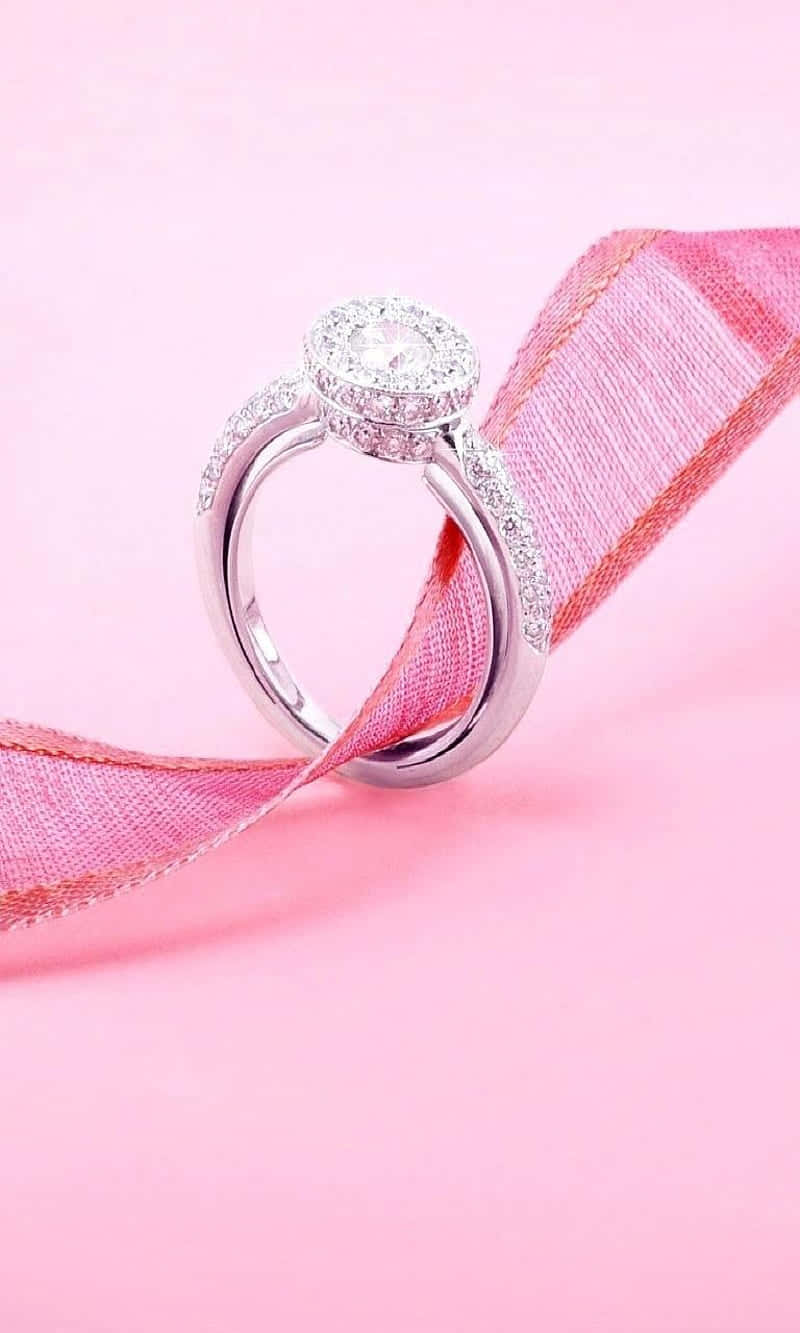 Say 'I do' in style with this gorgeous diamond ring!