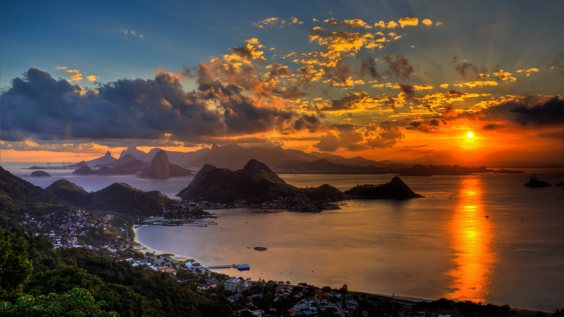 Rio De Janeiro Mountains Sunrise Wallpaper