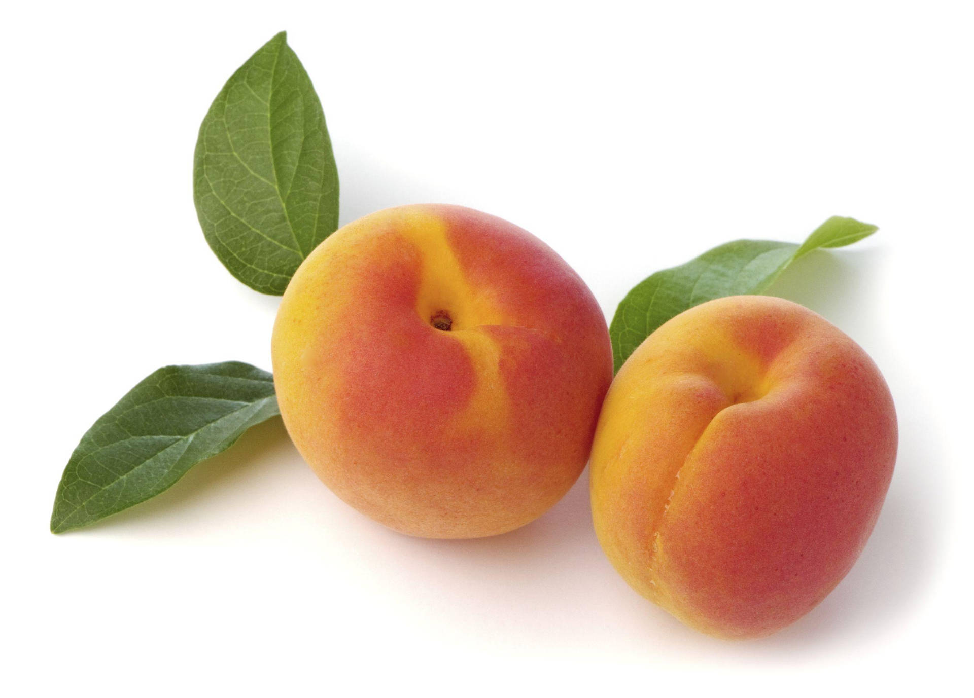 Ripe And Juicy Apricot Fruits Wallpaper