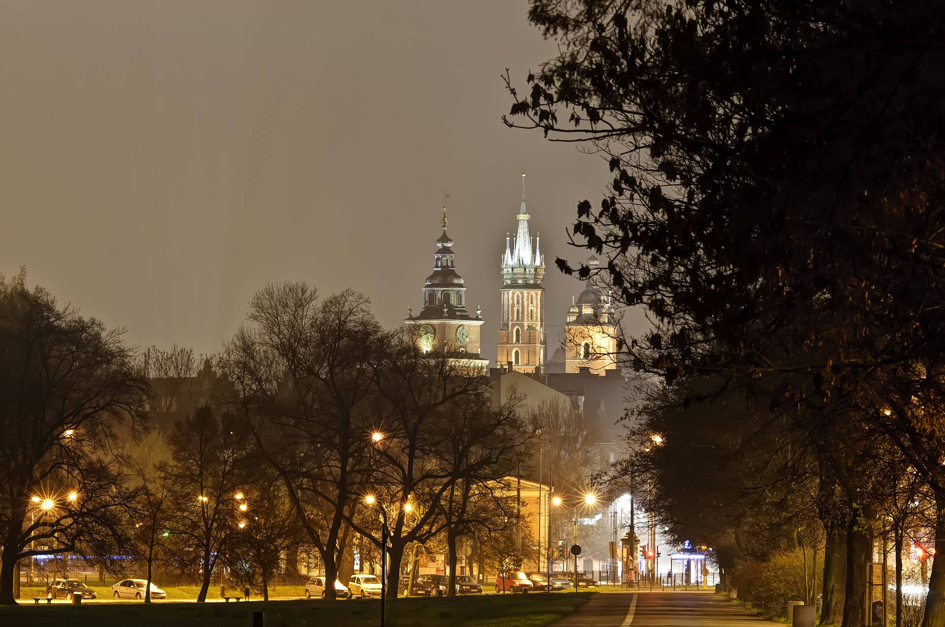 Road Going To St. Mary's Basilica In Krakow Poland Wallpaper