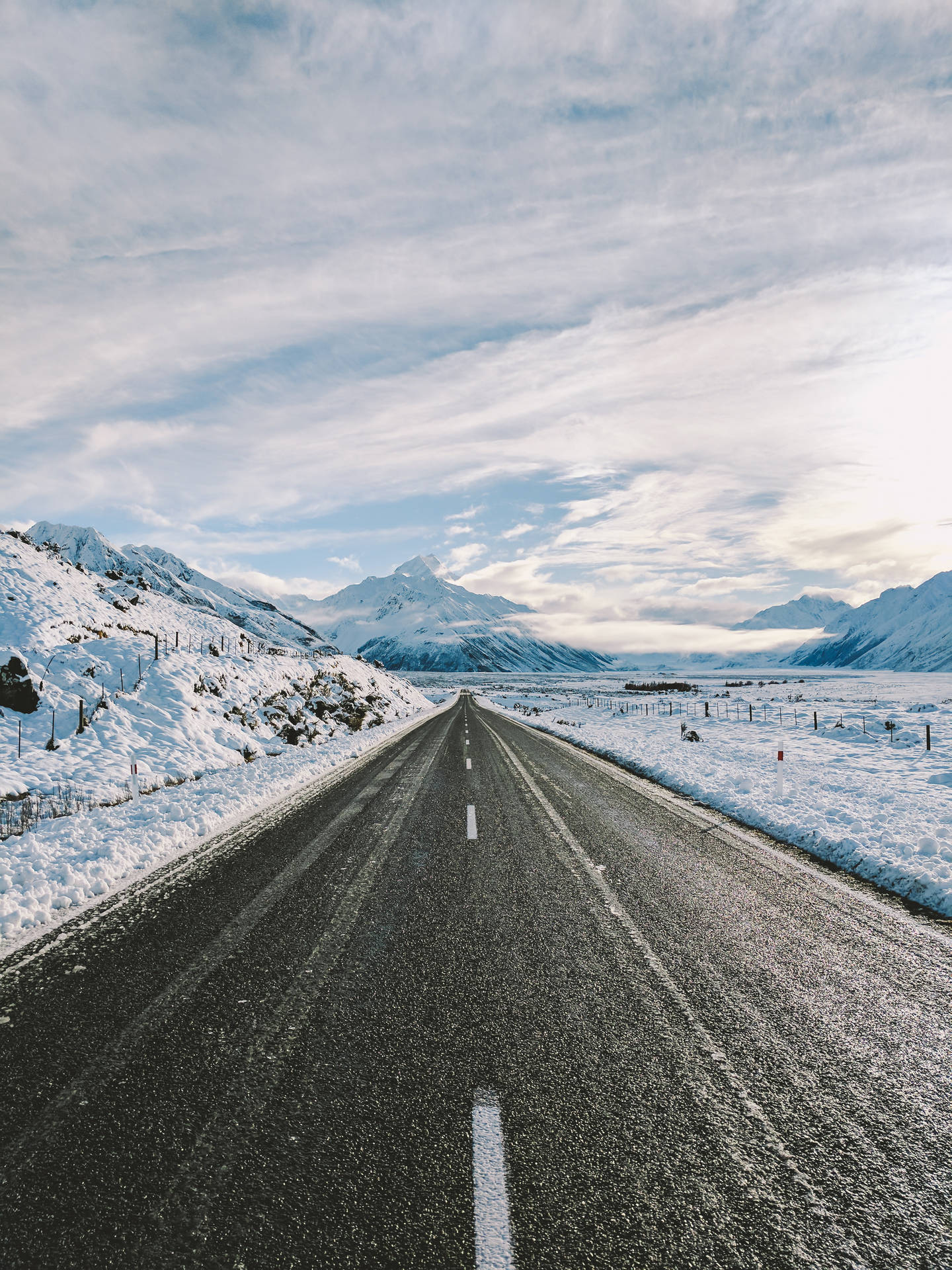 Road With Snow Wallpaper