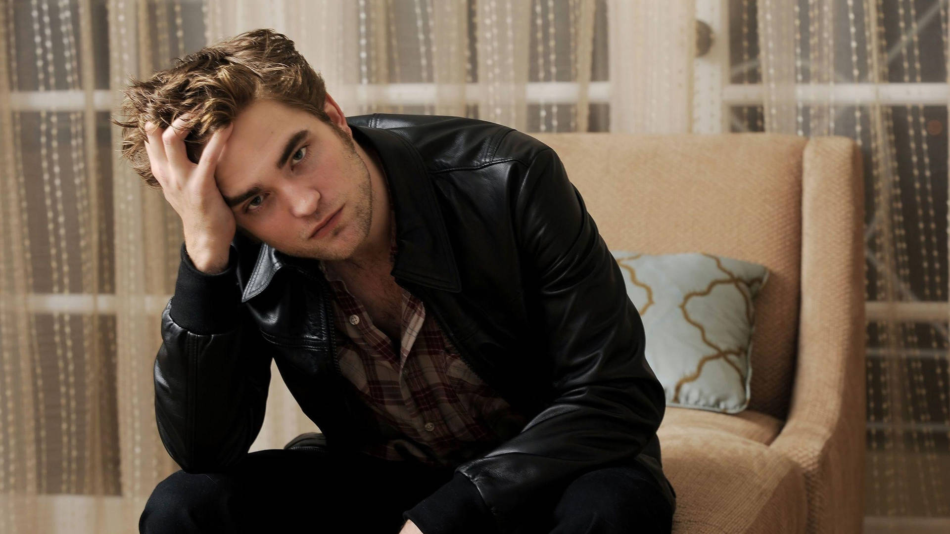 Robert Pattinson In Leather Jacket