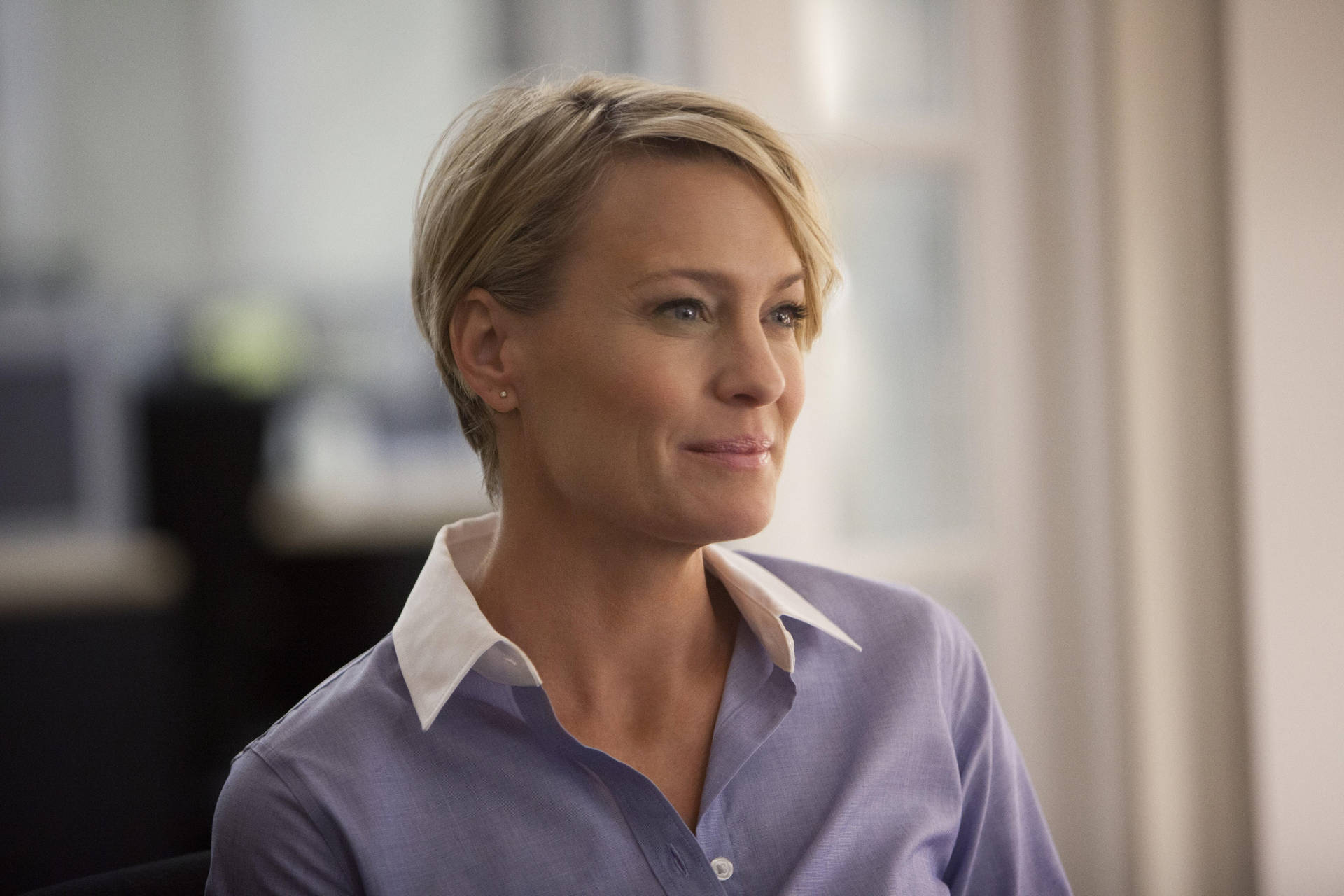 Robin Wright As Claire Underwood Wallpaper