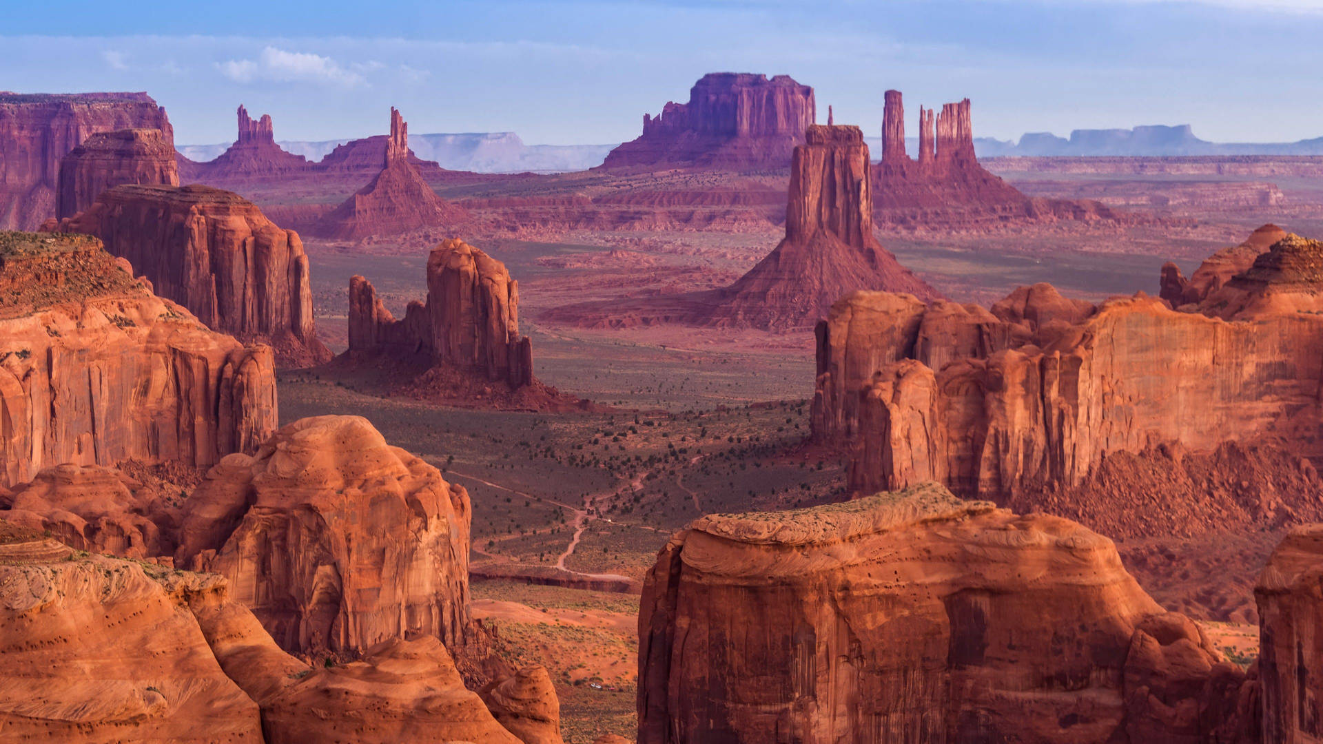 Montañasrocosas En El Desierto De Arizona Fondo de pantalla