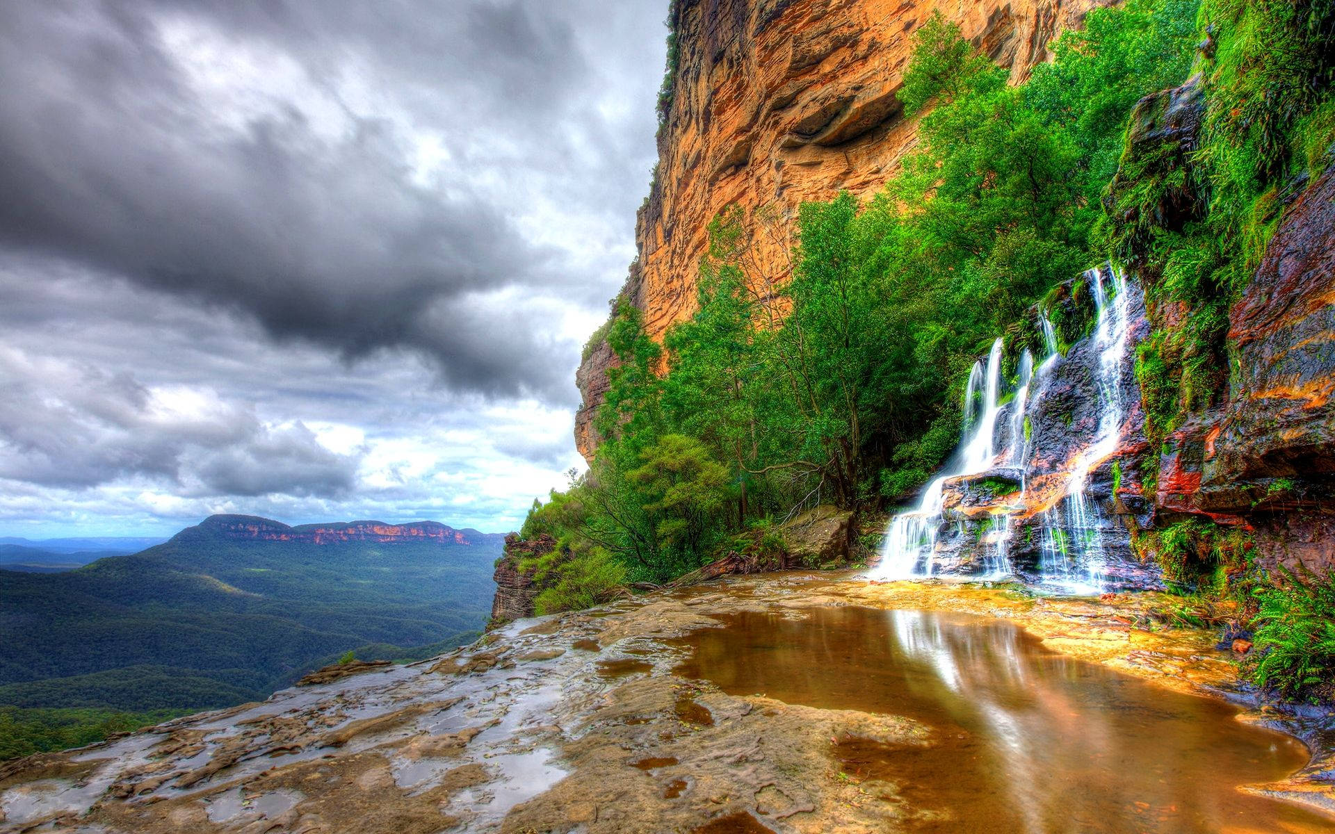 Rocky Mountain National Park Rainclouds Wallpaper