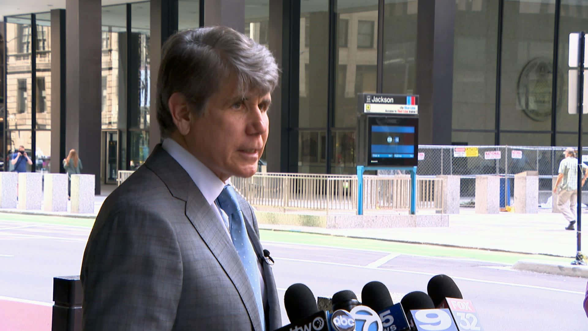 Rod Blagojevich Street Press Conference Wallpaper