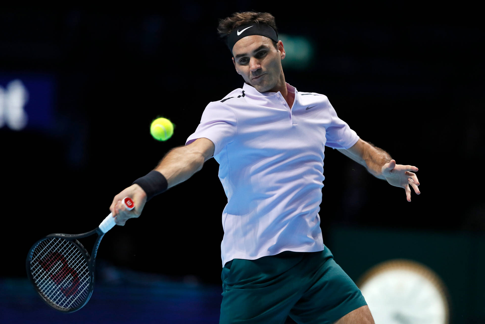 Download Roger Federer Tennis Player Wallpaper